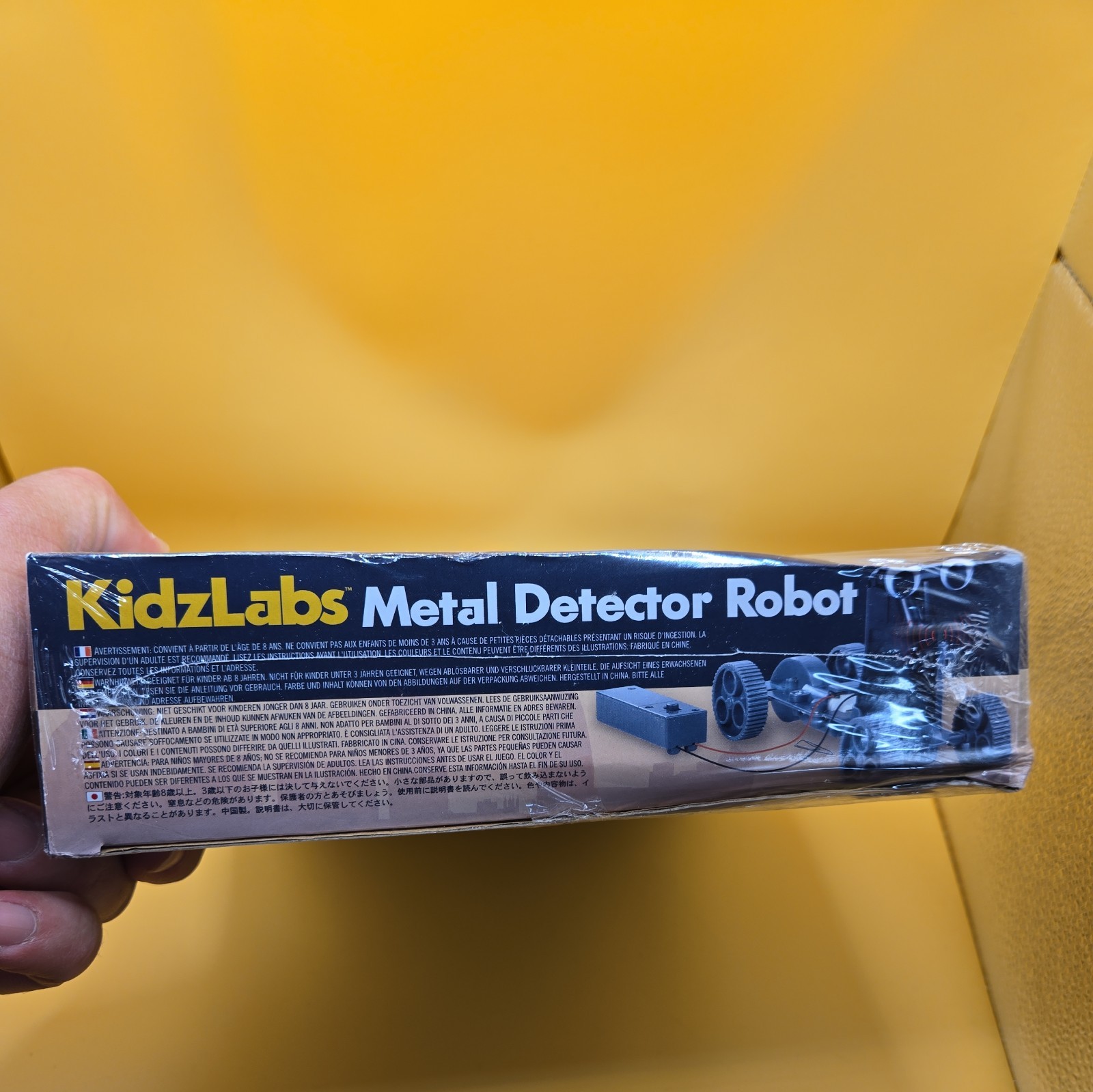 KidzLabs Build Your Own Metal Detector Robot Brand New/Sealed 4M
