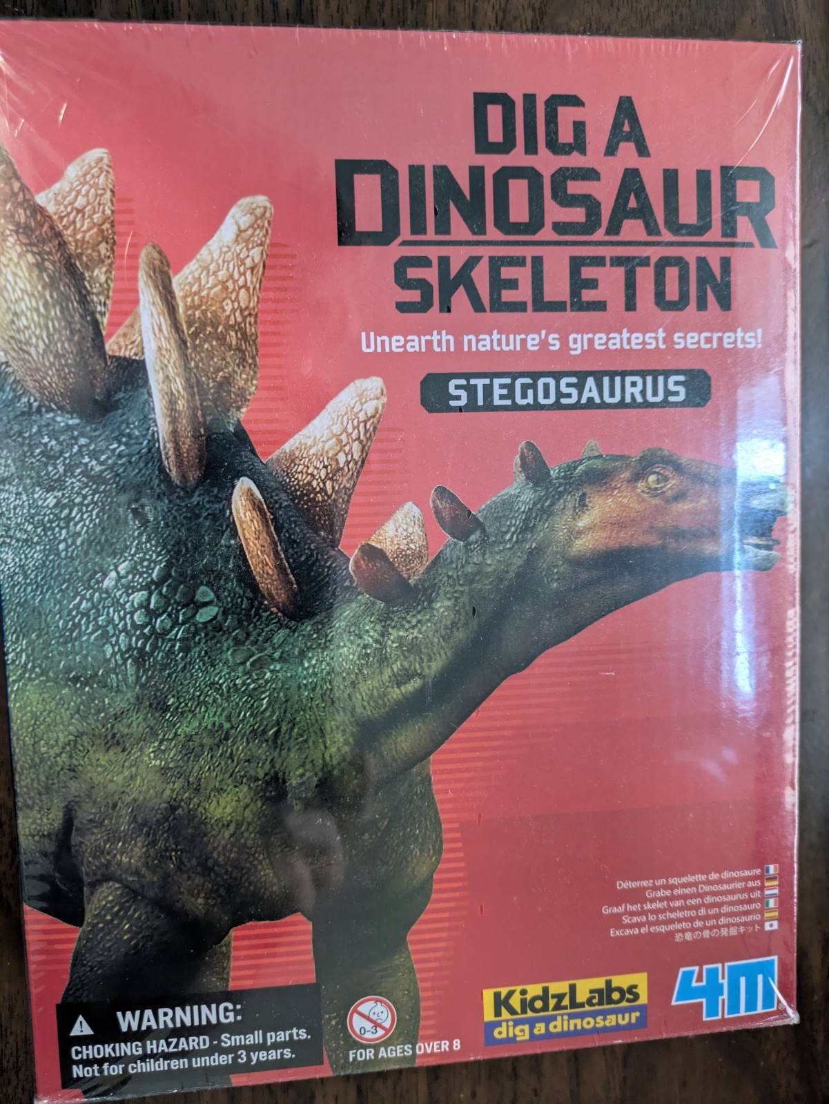 Dig a Dinosaur Skeleton – Stegosaurus kit – NEW sealed 4m KidzLabs