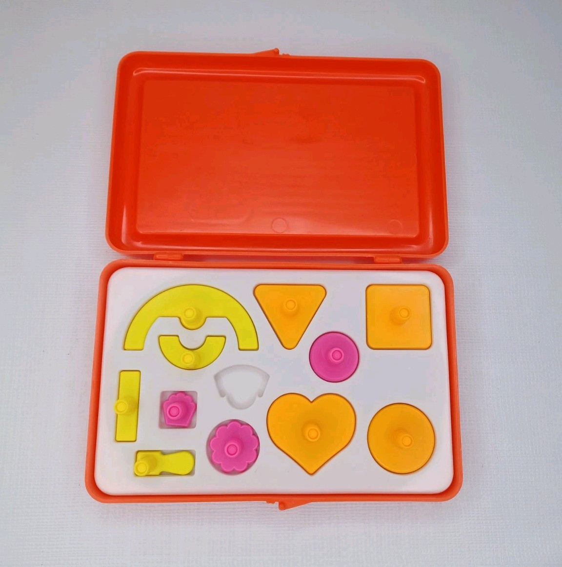Ohio Art Ghost Writer Fun Kit Magnet Set For Magnetic Board