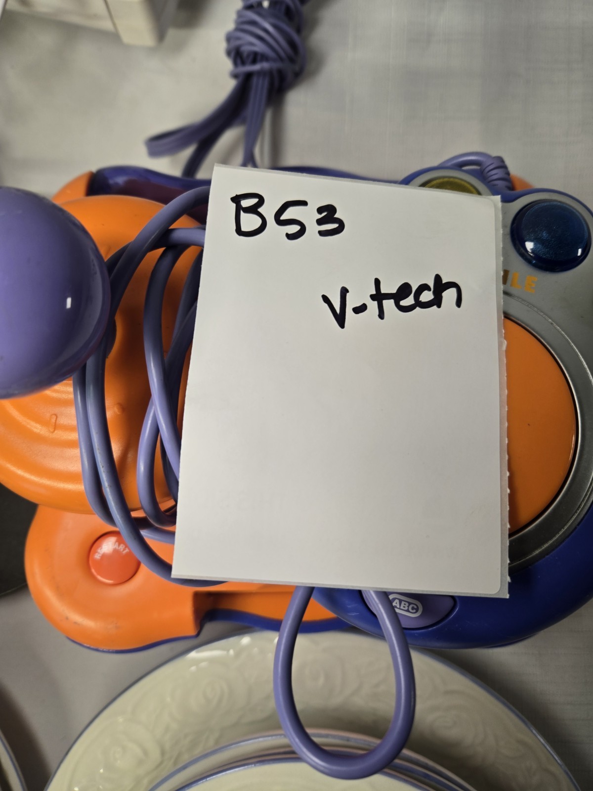 VTech V.Smile Electronic Learning System No Games B53 (READ DESCRIPTION)