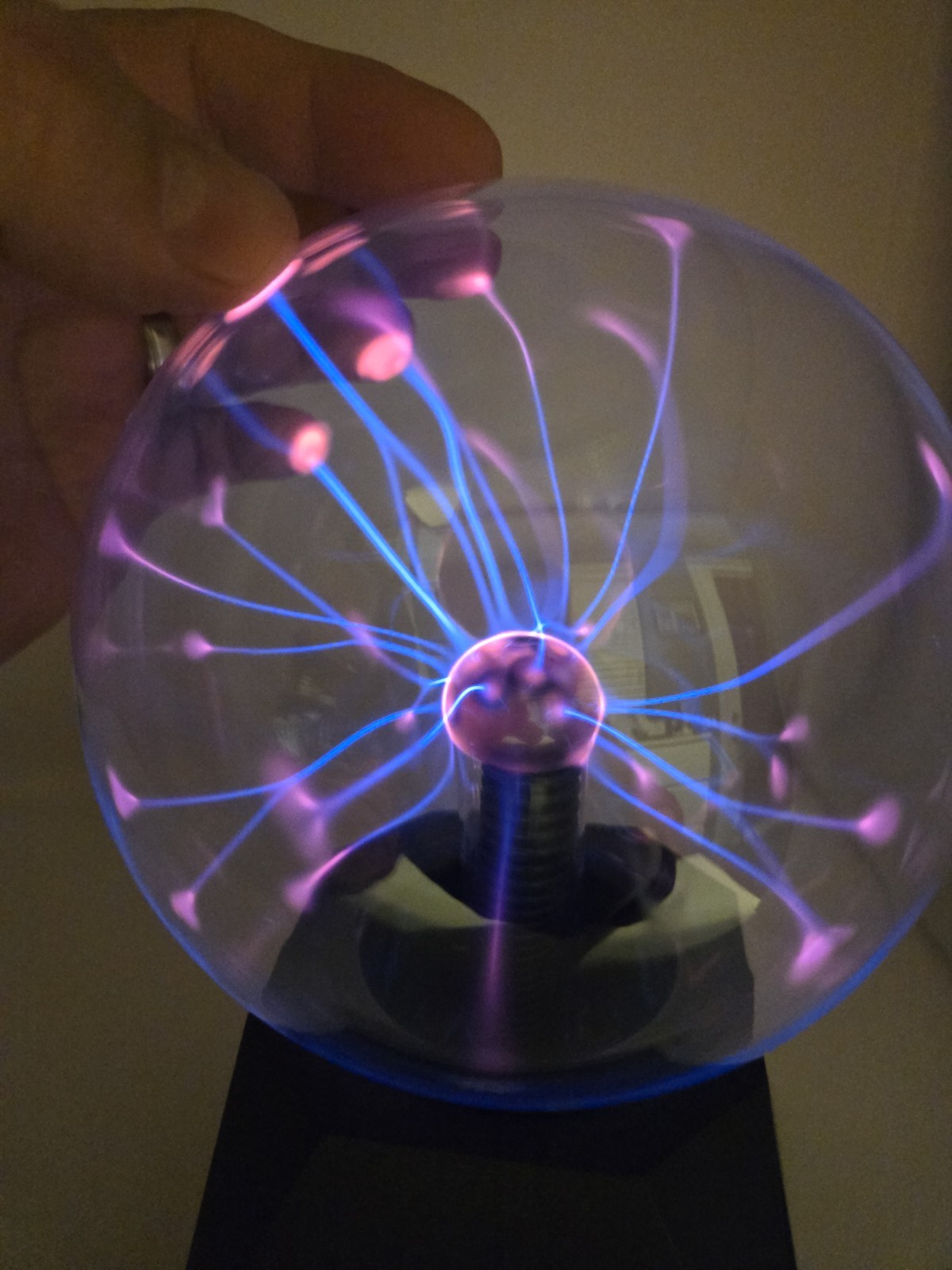 Smithsonian Plasma Ball Lamp Light Touch Sensitive – Touch & Sound Responsive
