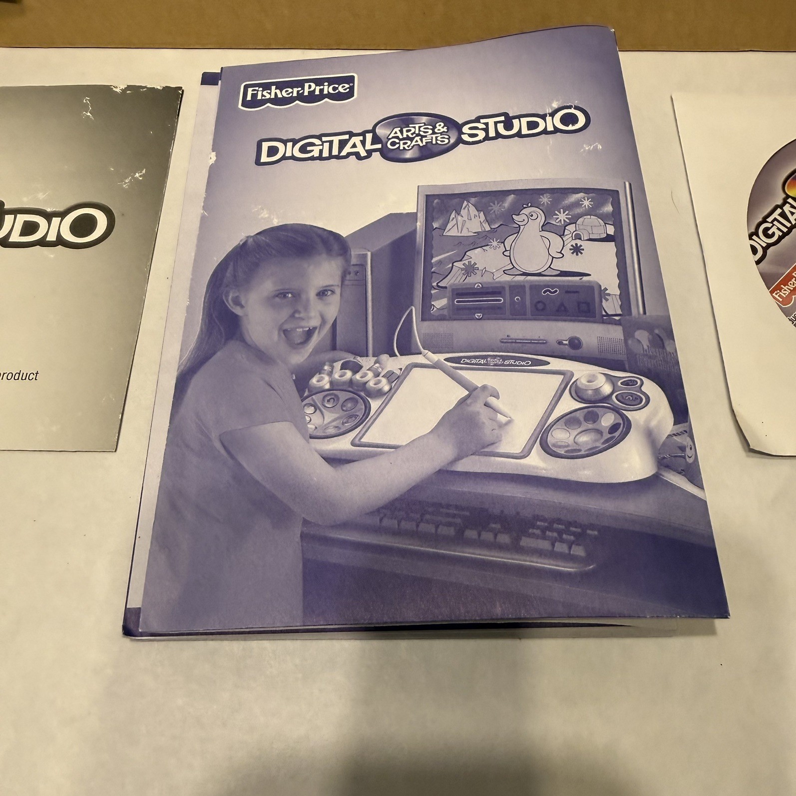 Fisher Price Digital Arts & Crafts Studio Creative Activities Ages 4-9 Open Box