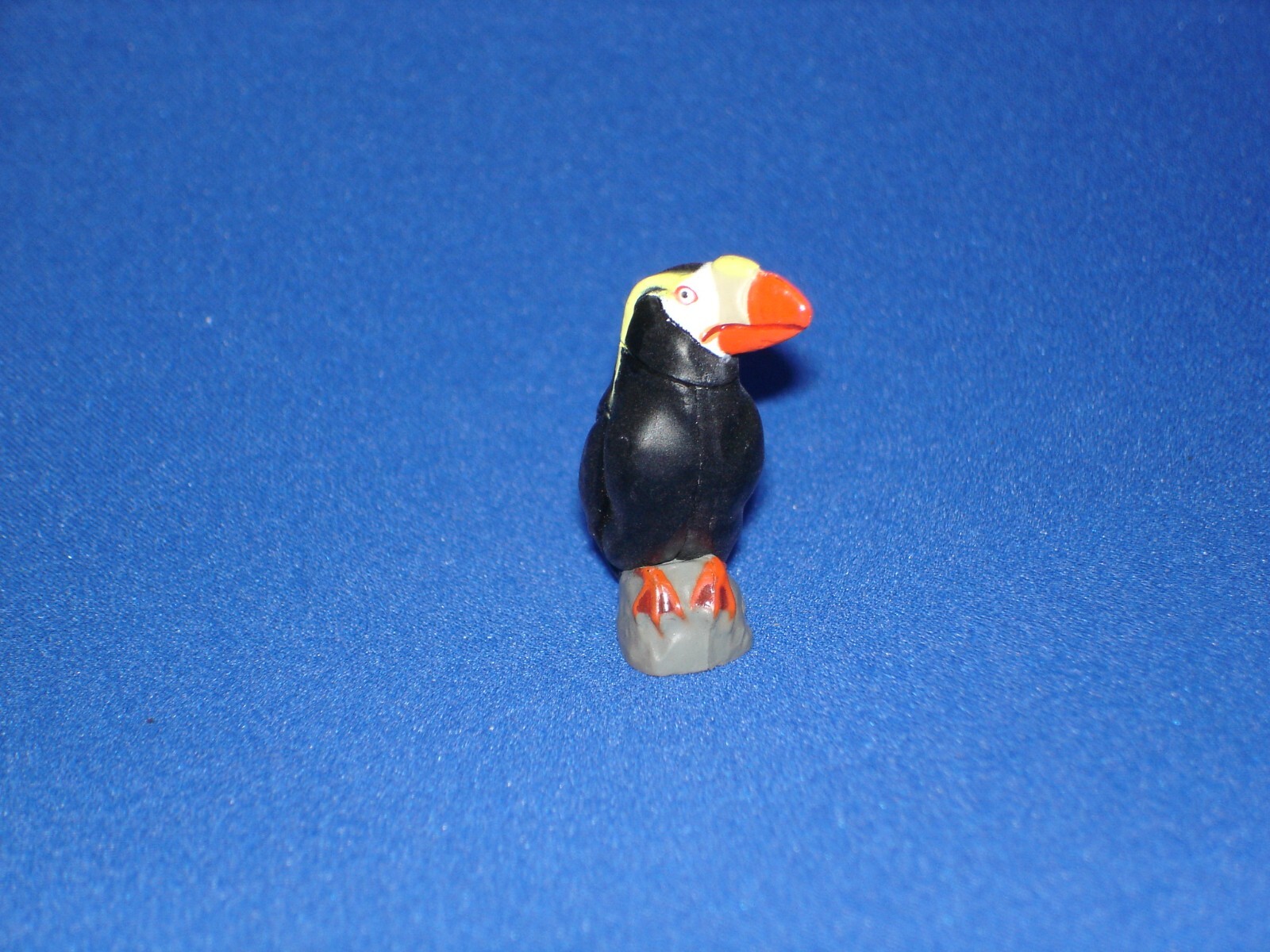 Chocoegg Japanese Animal Classic #023C Tufted Puffin