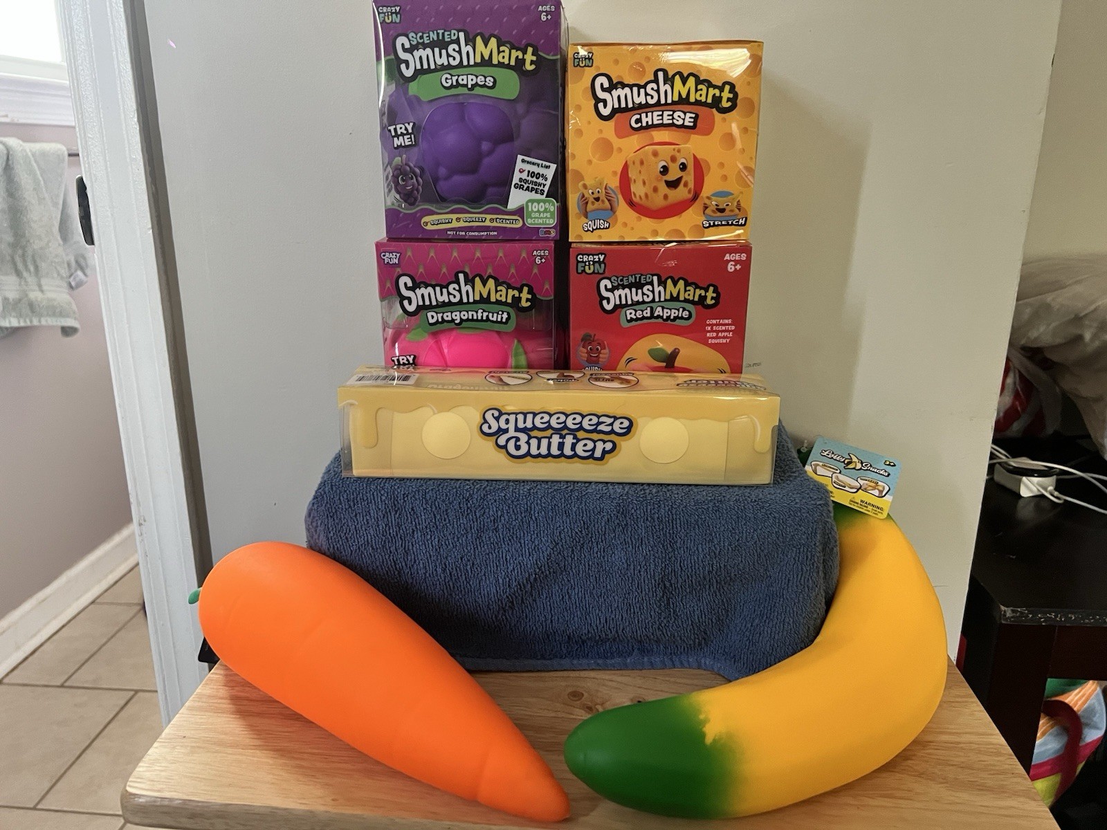 Lot of 7 SmushMart Scented Squeeze Toy Lot Multicolor Food Packs