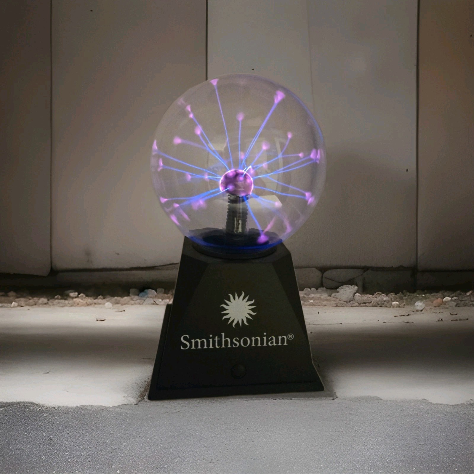 Smithsonian Plasma Ball Lamp Light Touch Sensitive – Touch & Sound Responsive