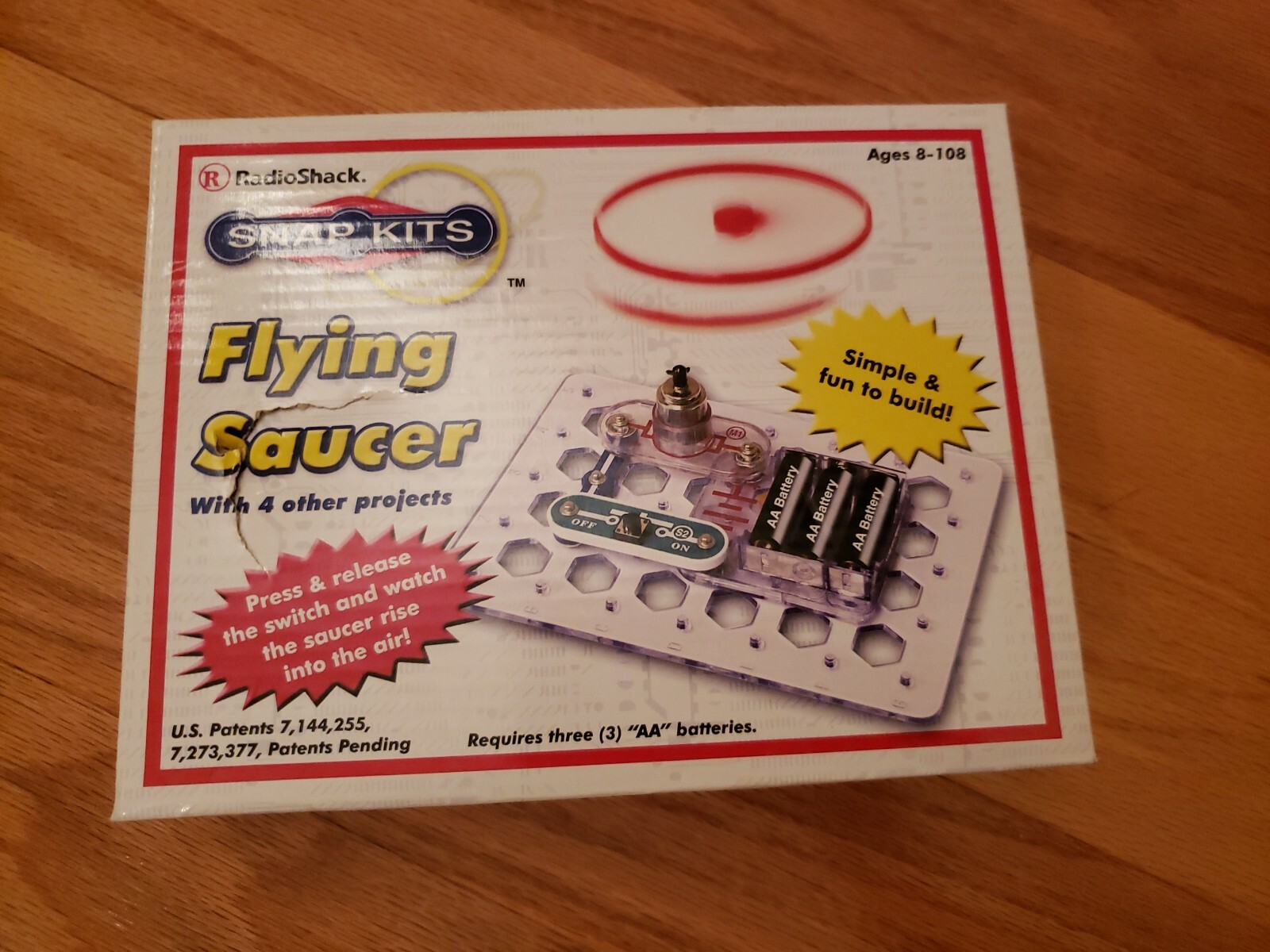 Snap Kits Flying Saucer Kit with 4 other projects (age 8-108)