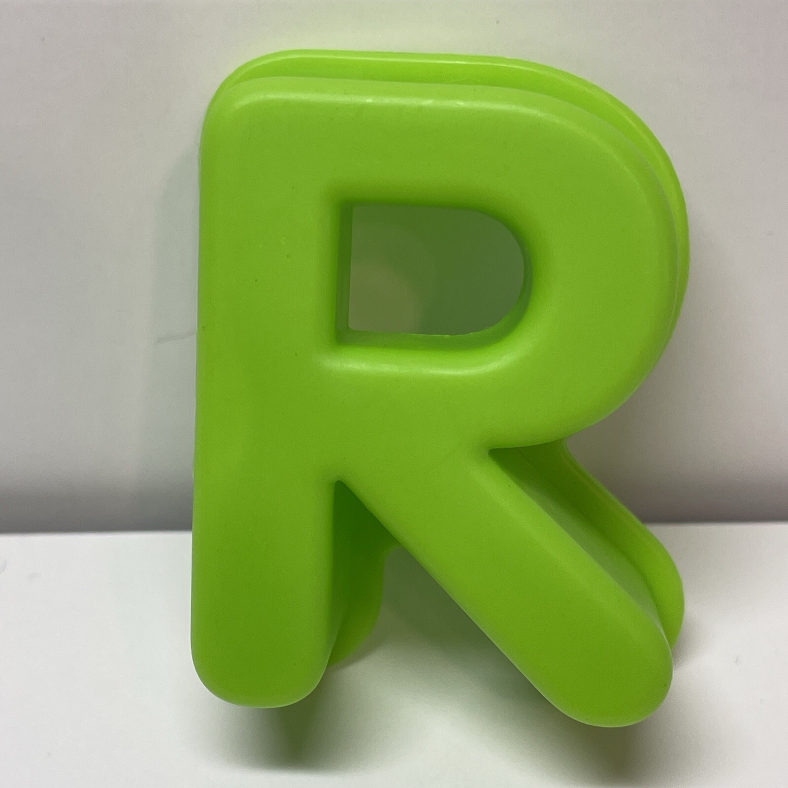 Sesame Street Elmo’s On The Go ABC Alphabet Replacement Letter «R”