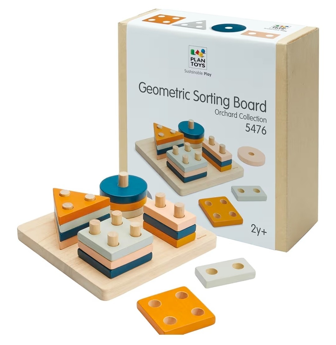 NEW PlanToys® Geometric Sorting Board Montessori Shape, Size, Color Learning Toy