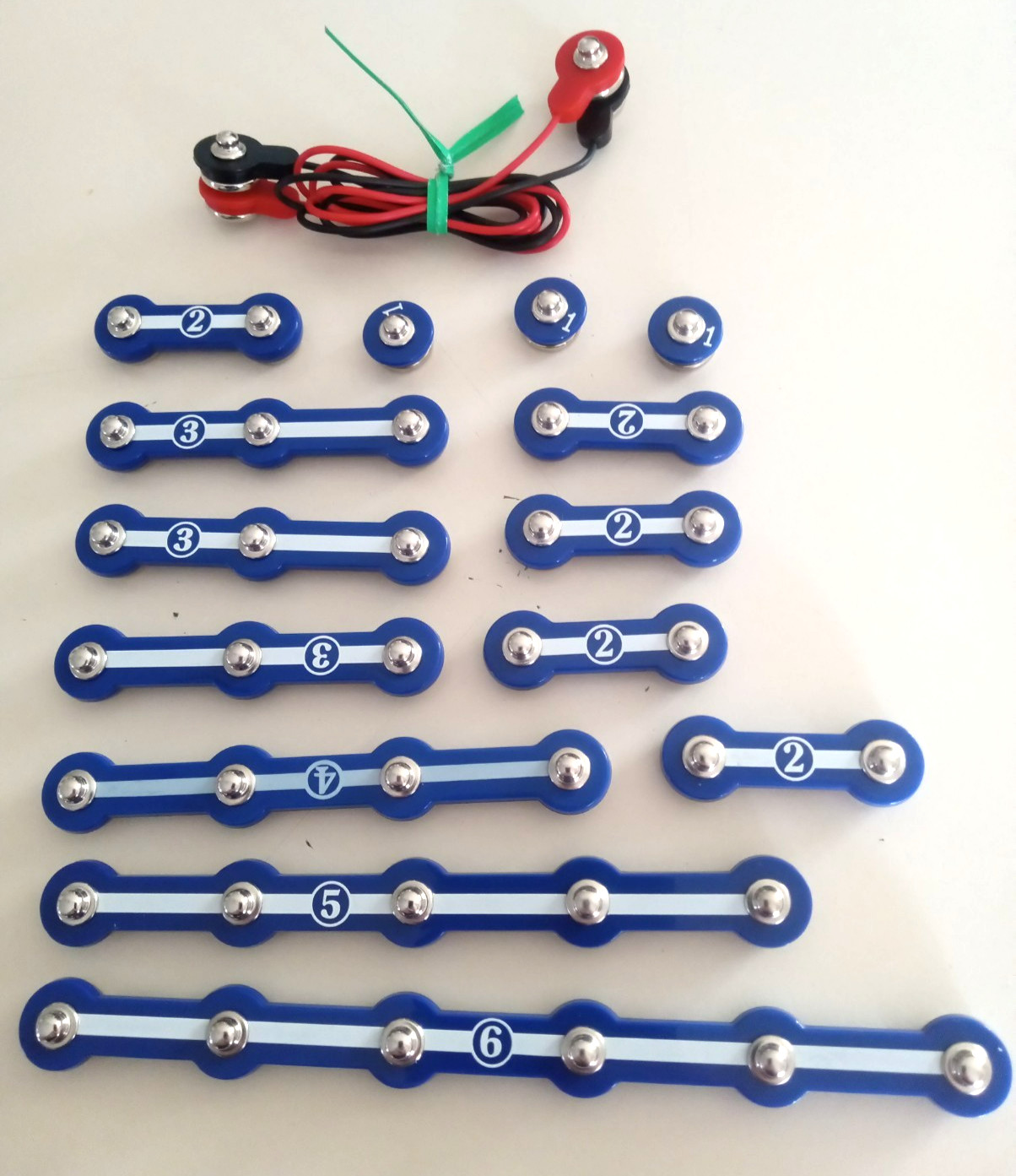 Elenco Snap Circuits Blue Connectors Lot of 14, Red Wire and Black Wire