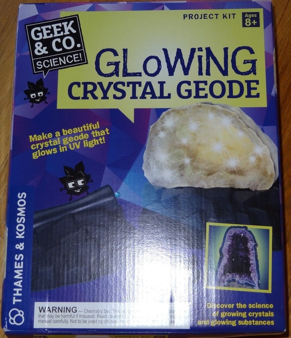 Glowing Crystal Geode Science Project Kit Geek & Co. Thames & Kosmos