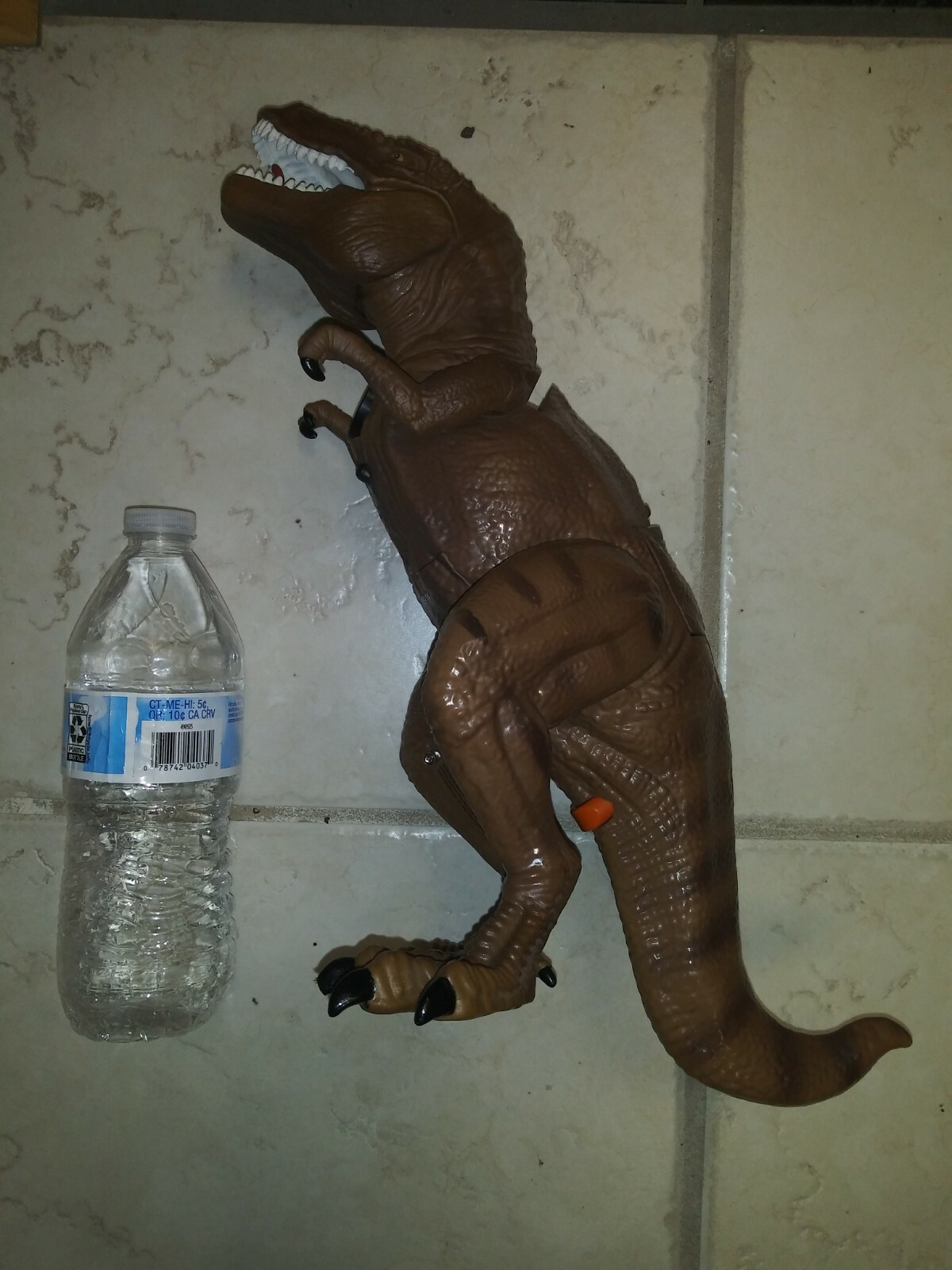 Brainstorm Educational Toys Room Guard Tyrannosaurus Dinosaur T-Rex Projector