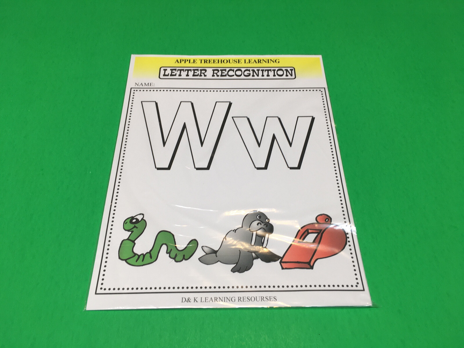Letter Ww – Apple Treehouse Worksheets – Preschool Teaching supplies 20pgs
