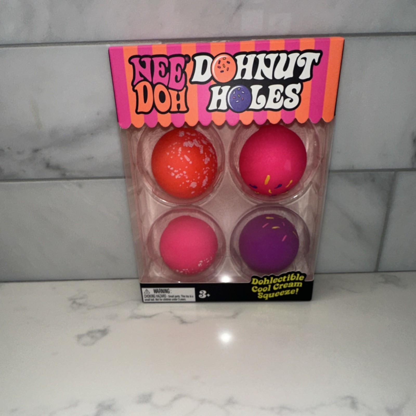 🔥🔥🔥Ultra Rare Schylling Nee Doh Donut Holes Squeeze Toy Set 4pk 25123YP