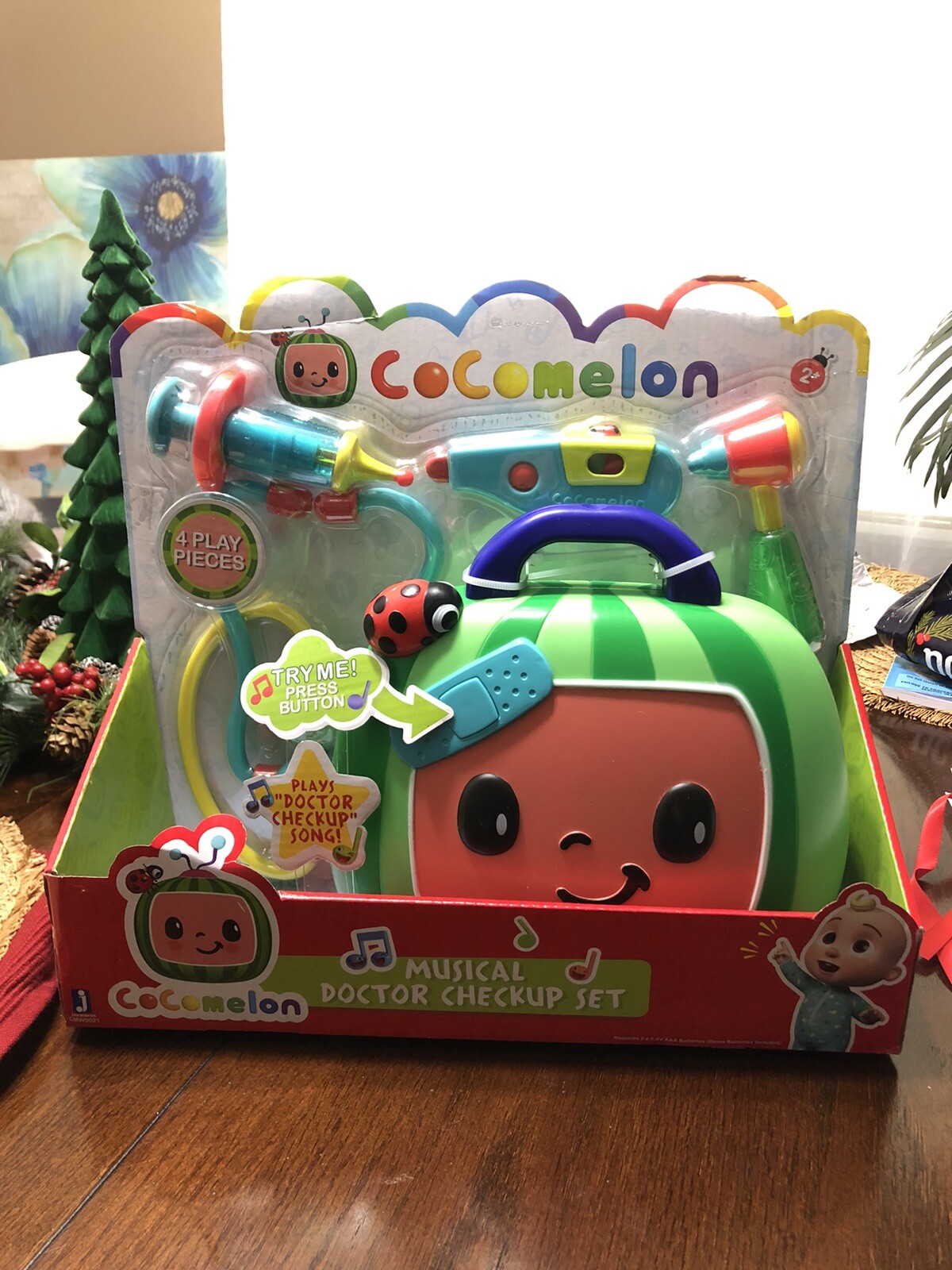 COCOMELON Musical DOCTOR CHECKUP CASE 4 PIECE PLAY-SET- NEW! TODDLER BABY GIFT