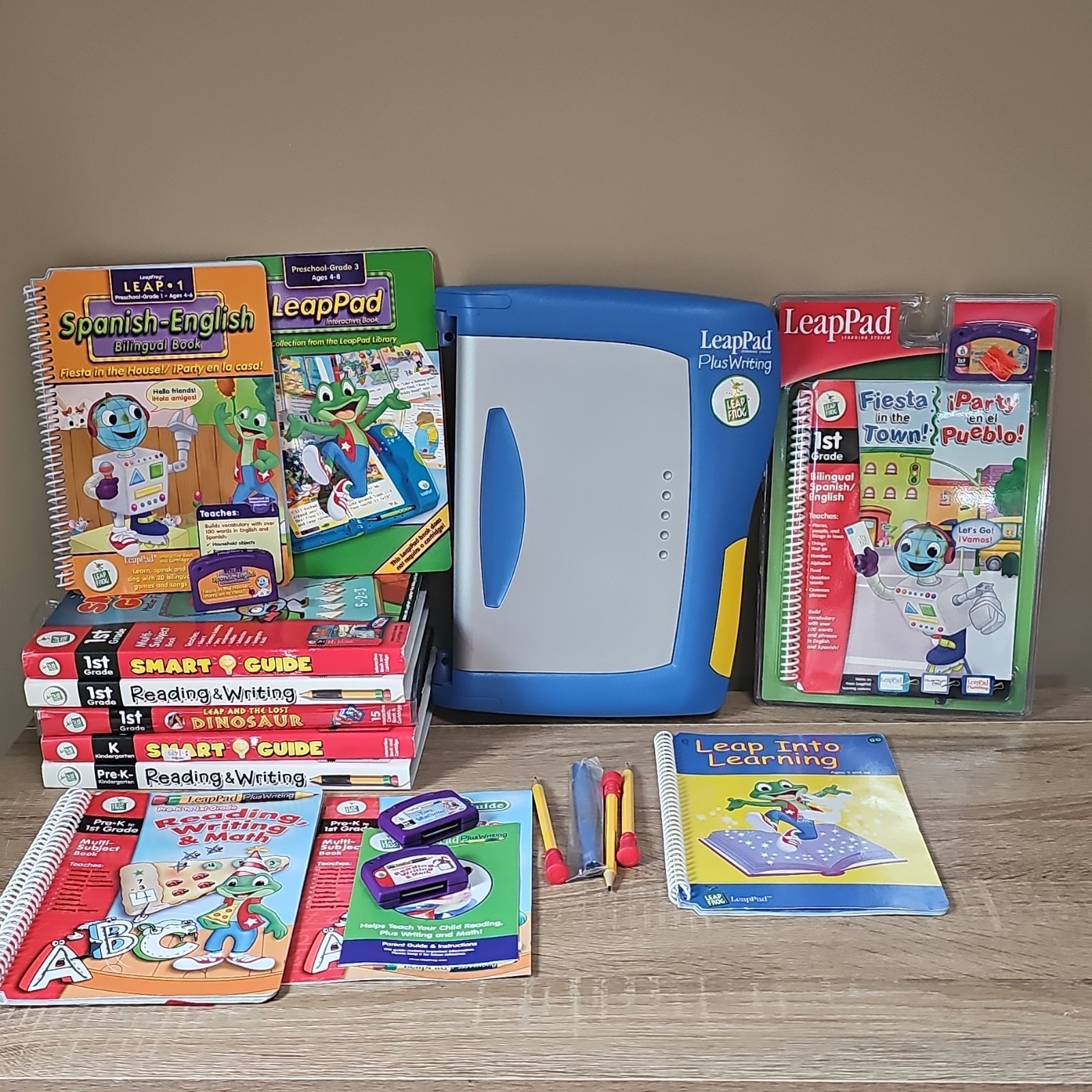 LeapFrog LeapPad Plus Writing Learning System Books Cartridges Stylus Bilingual