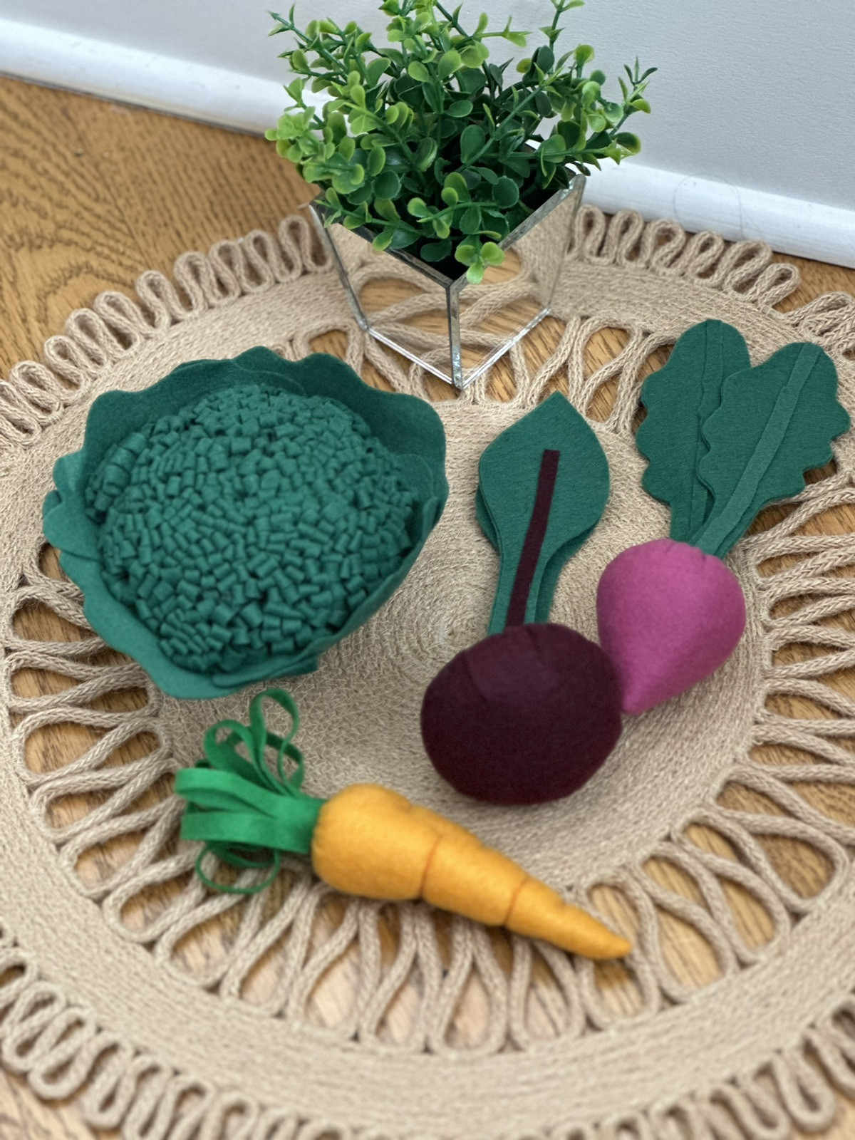 Felt Vegetables Learning Pieces (handmade)/ Montessori Education