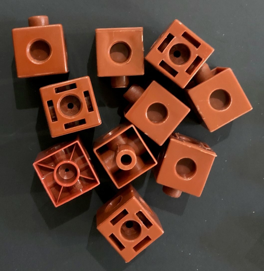 100 LINKING BLOCKS, Snap Cubes, Math Manipulatives (10 colors, 10 of each color)
