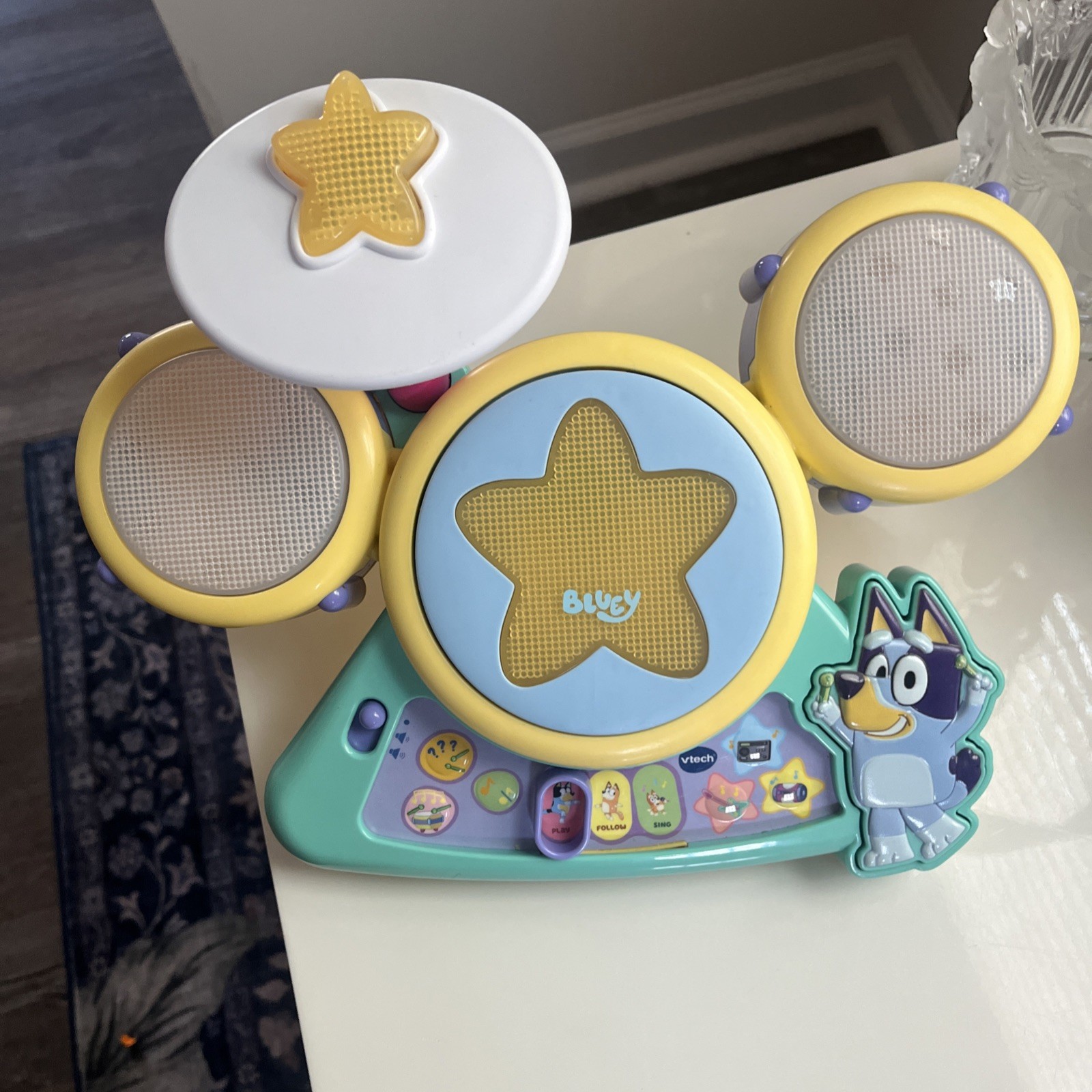 Vtech Bluey Musical Instrument Toy Drum Set Lights Sounds *Works *Missing Sticks