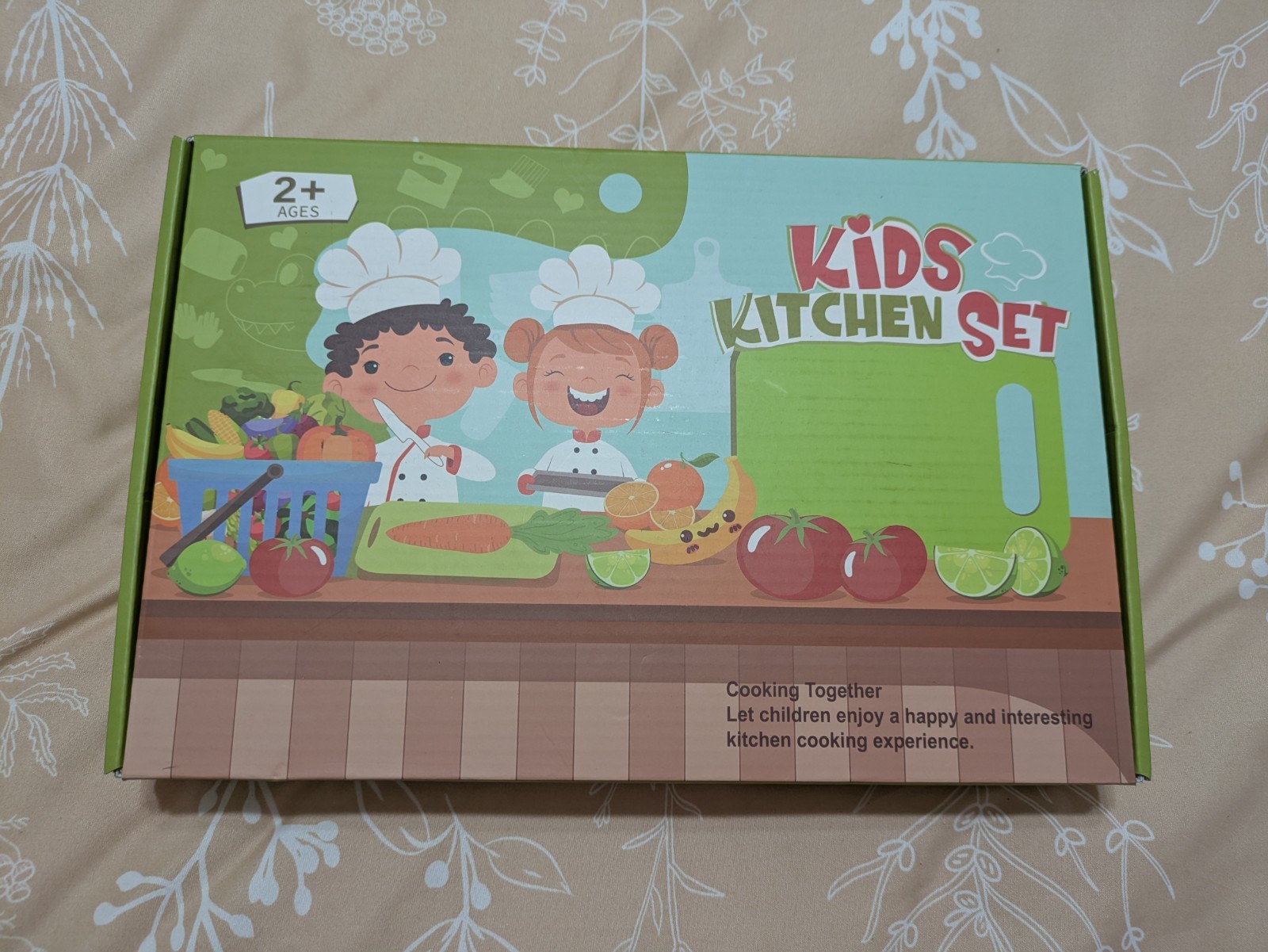 28 Piece Kids Kitchen Set Toddlers 2+