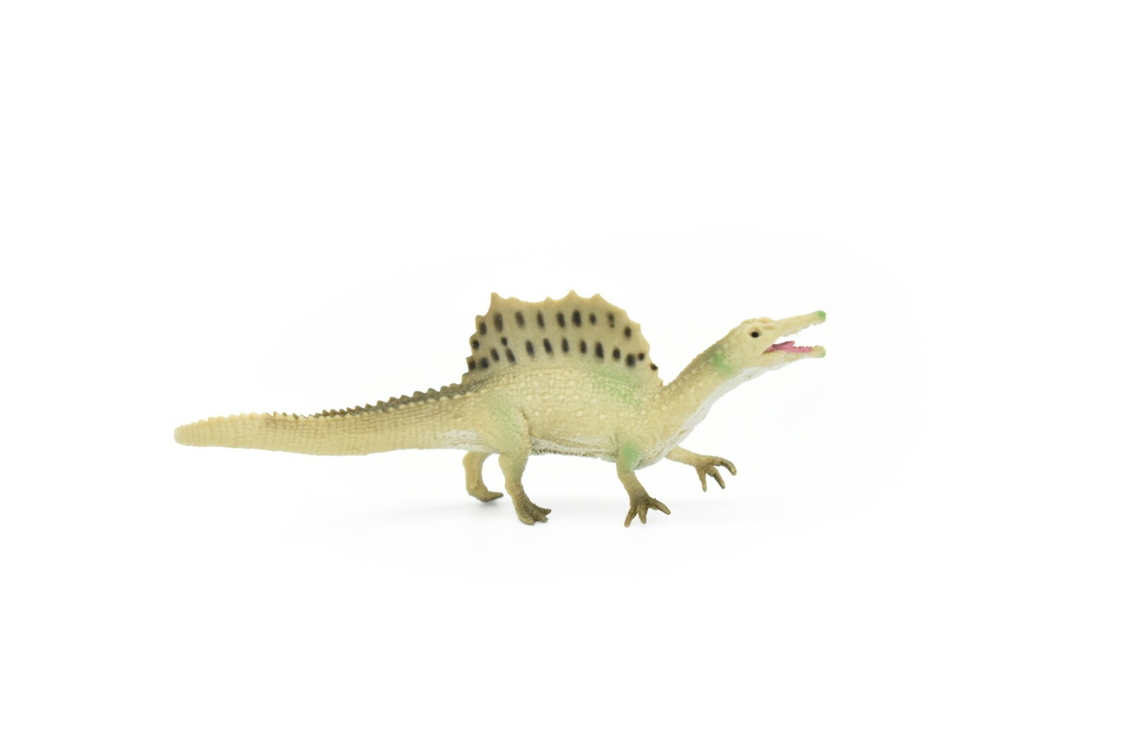 Spinosaurus Dinosaur, Very Nice Plastic Replica 4″ F8108-B117