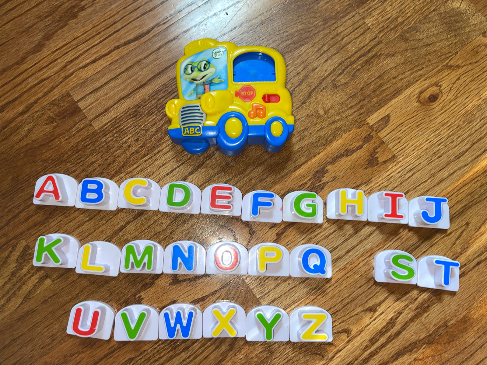 Leap Frog Magnetic Learning System School Bus 25 Letters Missing Letter R. *9*