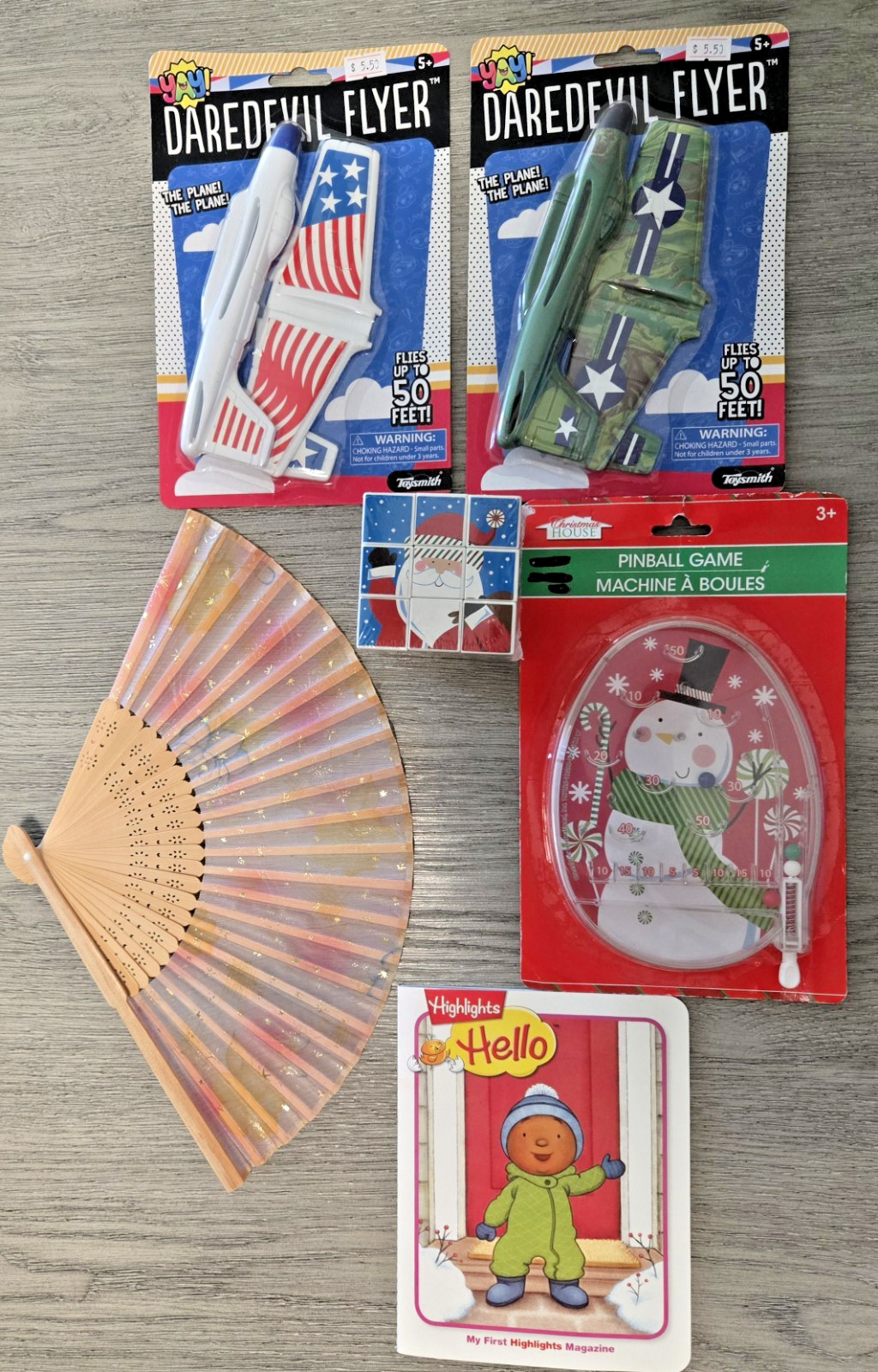 Lot of 6 NEW Christmas Gift Toys – Stocking Stuffers: Flyers, Pinball, Rubik +++