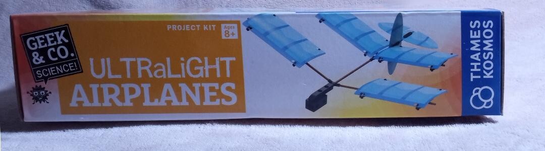 Geek & Co Ultra Light Airplanes Kit – Build five Glider Models – Ages 8+
