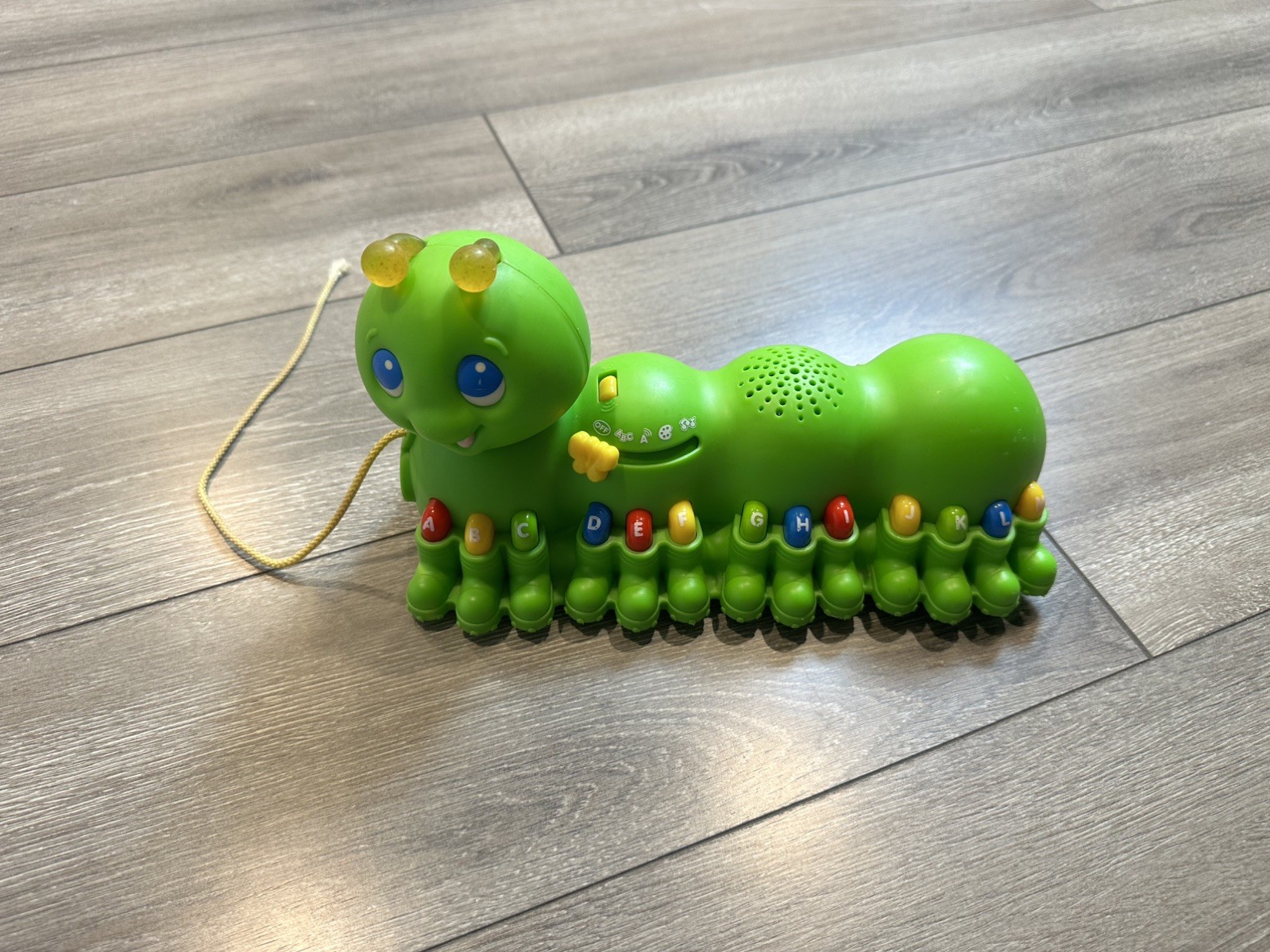 Vintage 2007 Leap Frog Alphabet Pal Green Caterpillar Tested Working