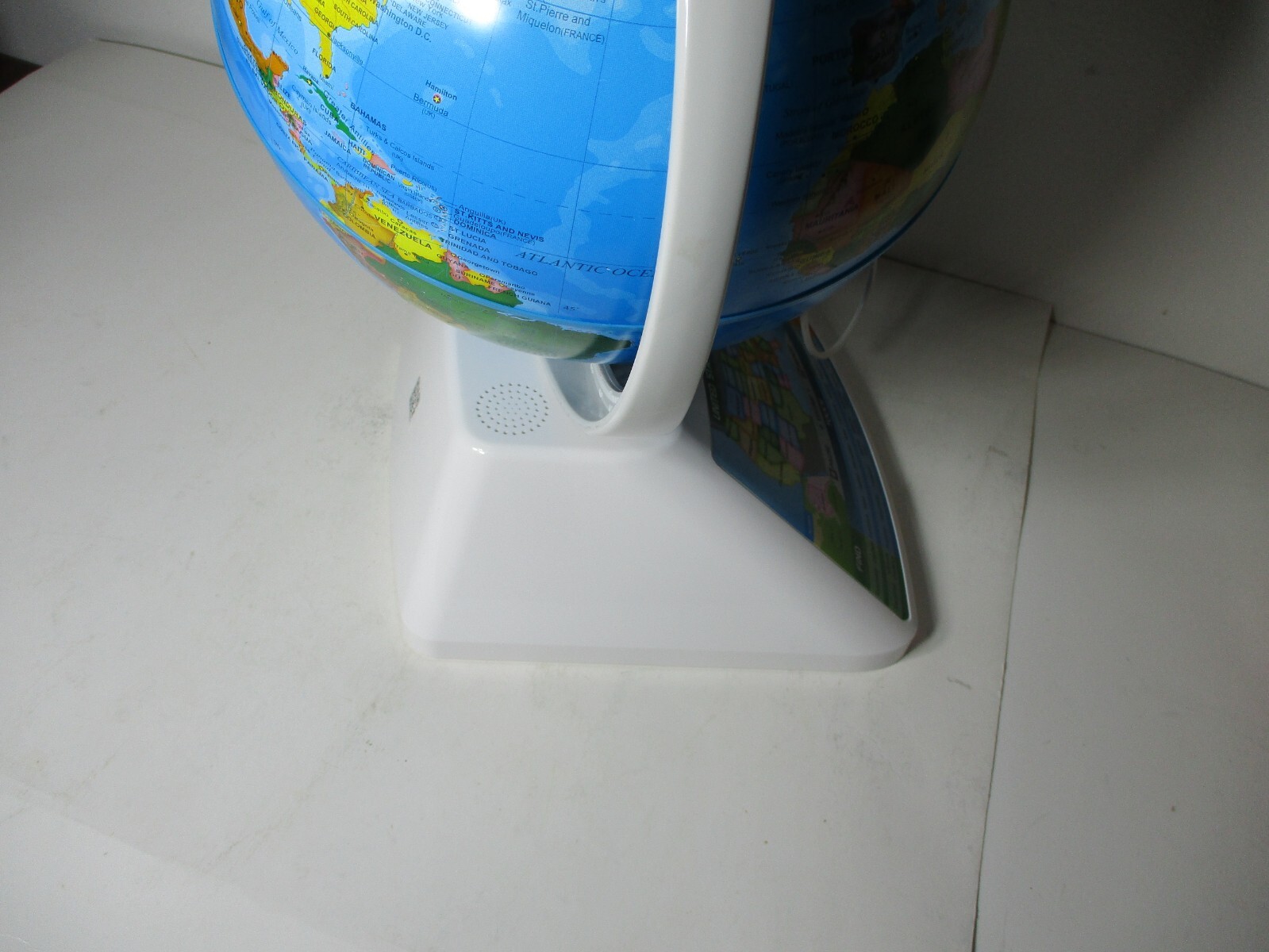 Oregon Scientific Smart Globe Find/ Touch/ Compare SG268R Tested/Working