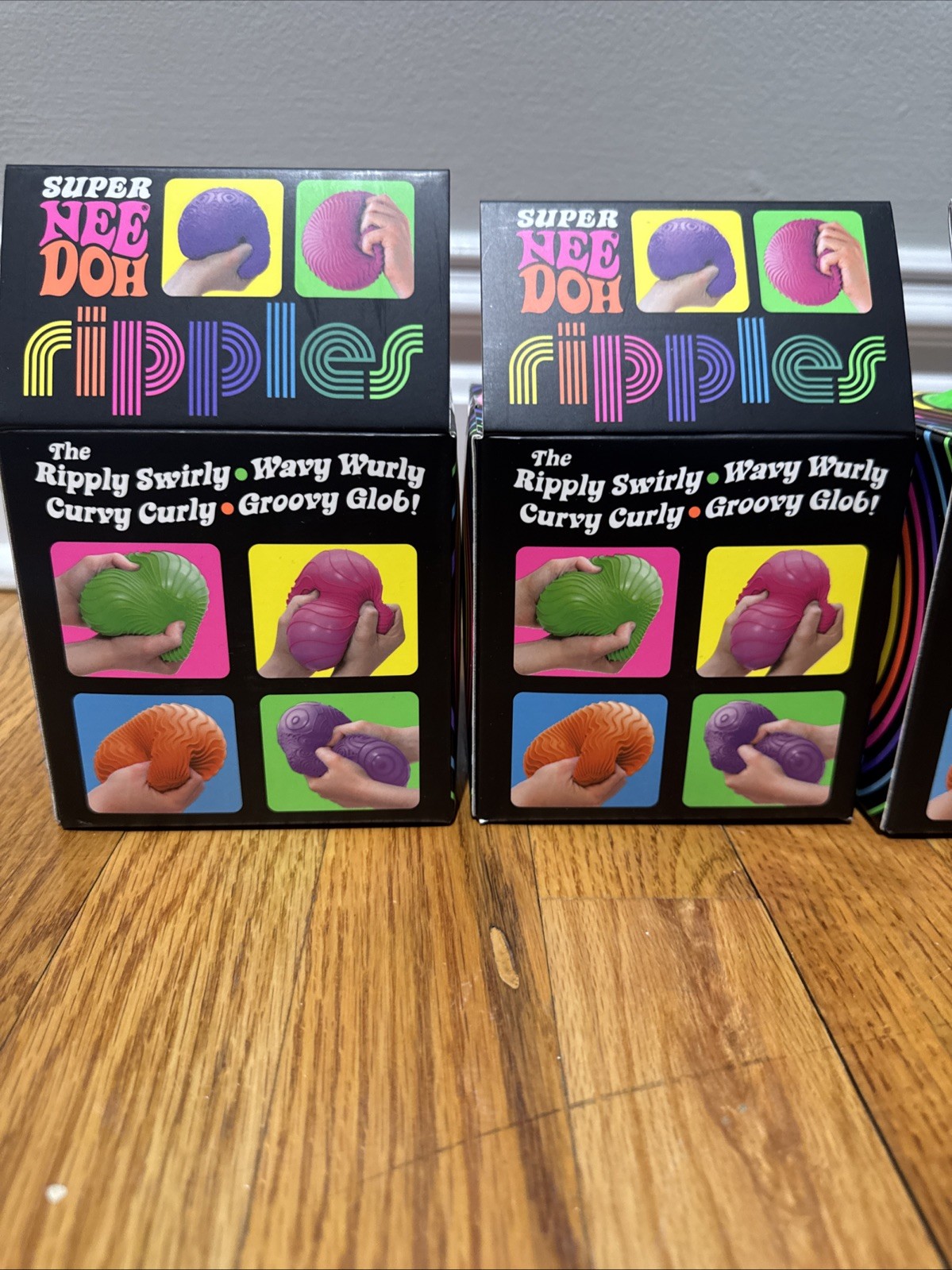 Set of 4 – Schylling Super NeeDoh Ripples XL Giant Sensory Squishy NEW HOT ITEM