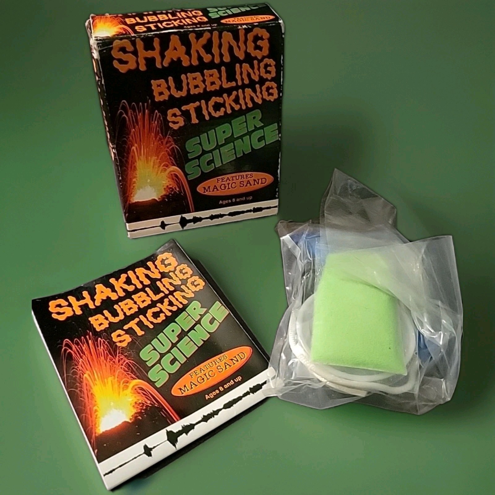 NOS 2008 Shaking Bubbling Sticking Super Science Kit Magic Sand CB Publishing