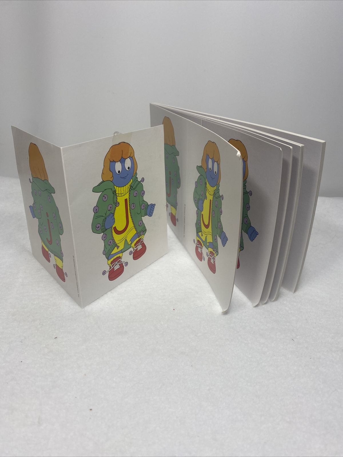 The Letter People White Folding Flash Card (J) Lot Of 28 Pieces