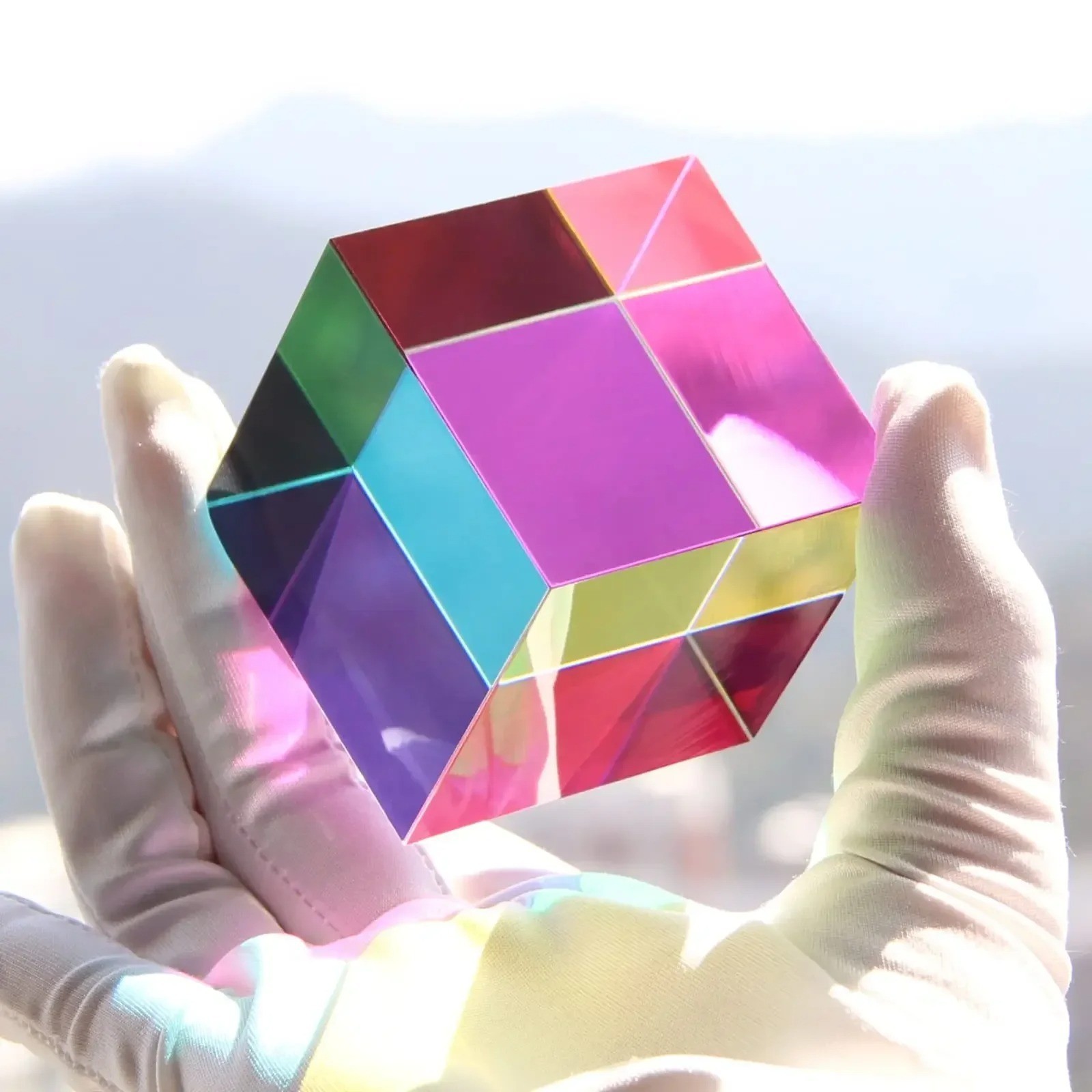 1 pc 20mm CMY Magic Prism Cube Crystal Color Cube Photography Science Toy