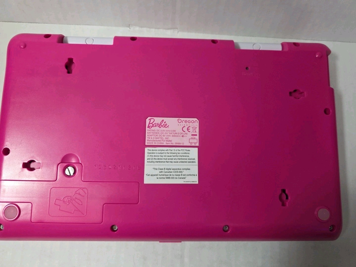Oregon Scientific Barbie B-Smart Learning Laptop Mattel #BN68-12 TESTED