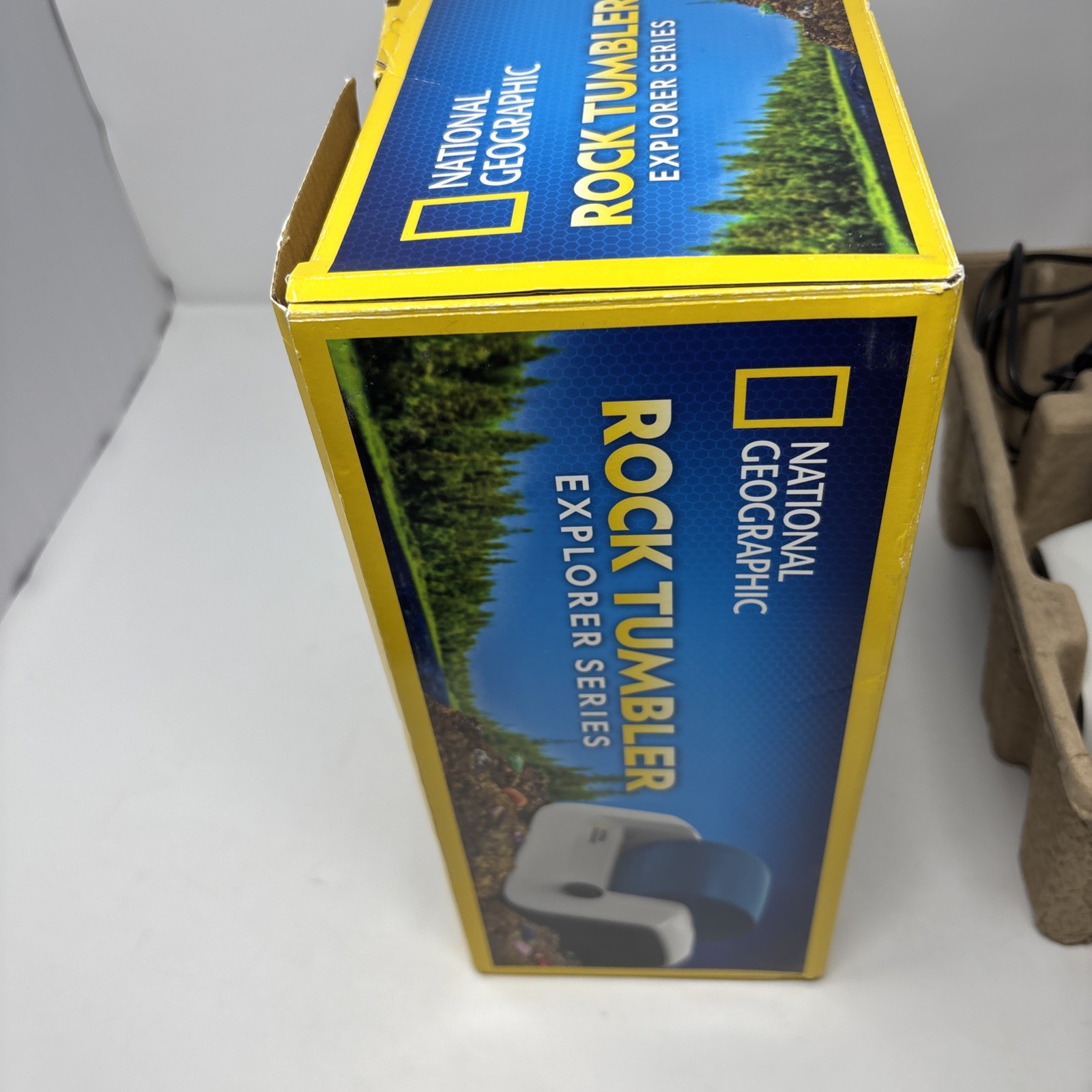 NATIONAL GEOGRAPHIC EXPLORER SERIES ROCK TUMBLER SET