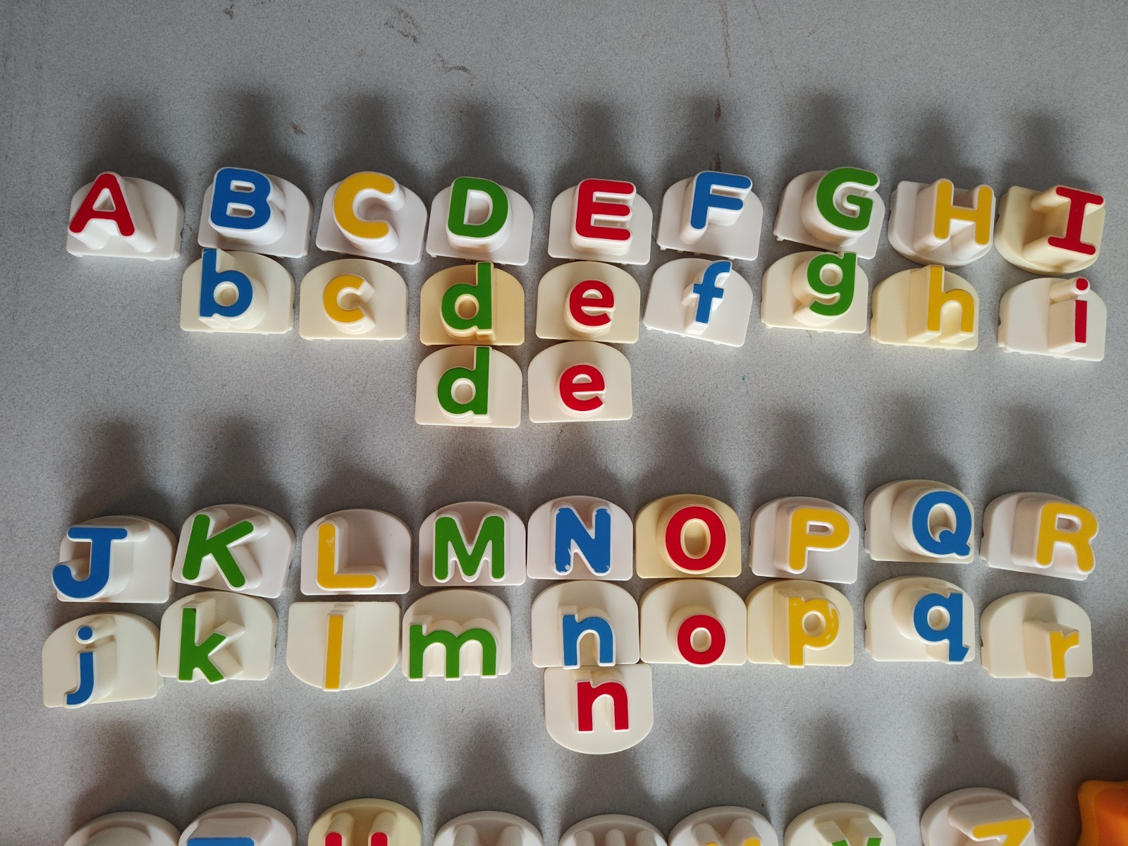 LeapFrog Word Builder plane Jet & Sun Fridge Phonics w/UPPER and LOWERCASE