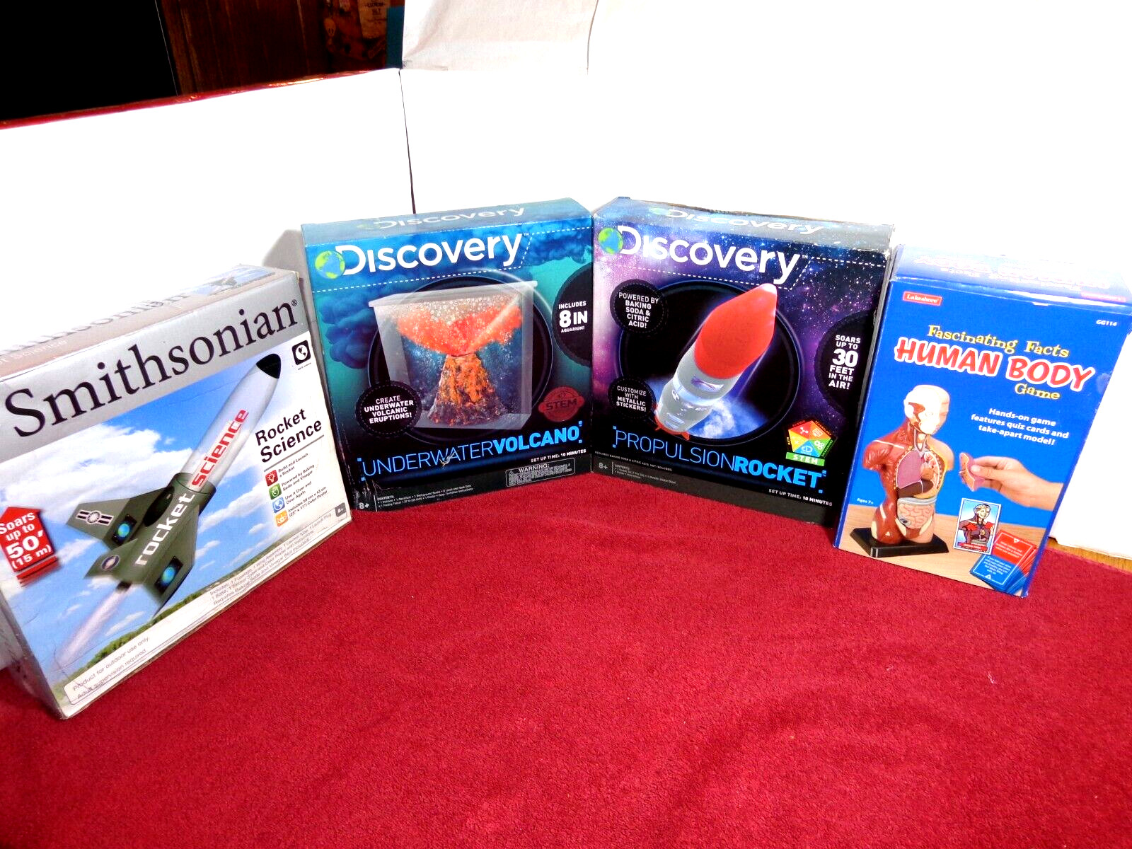 4 PIECE SCIENCE-CREATIVITY PLAY SETS HUMAN BODY USED OTHER 3 NEVER USED – L 255