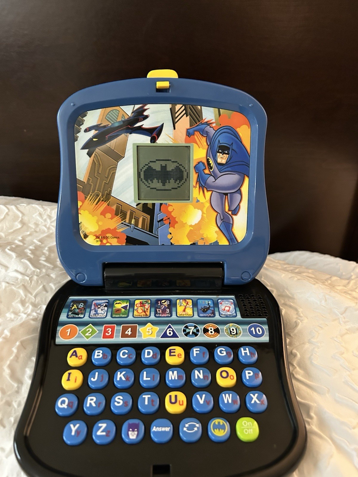BATMAN THE Brave & The Bold Learning Toy Computer Mini Laptop Kids Toy Tested