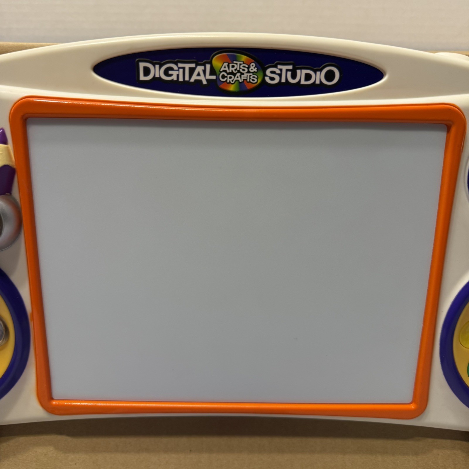 Fisher Price Digital Arts & Crafts Studio Creative Activities Ages 4-9 Open Box