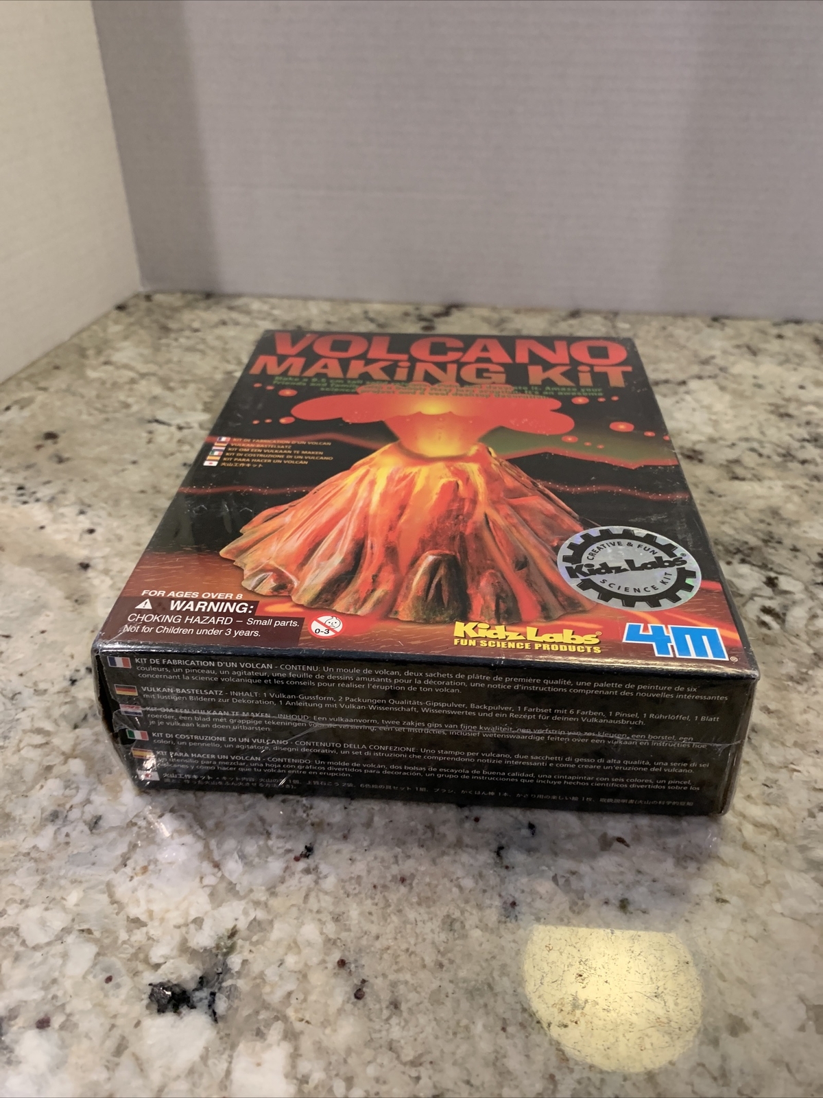 VOLCANO MAKING KIT Kidz Labs 4M Education Science LAVA ERUPTION boys girls