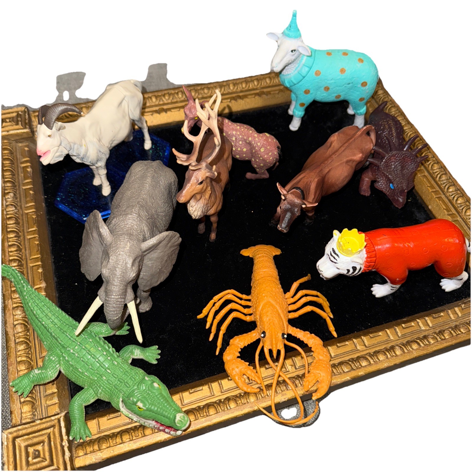 Lot Of 10 Plastic Rubber Safari Jungle Zoo Figures Animals Elephant, Deer, Goat.