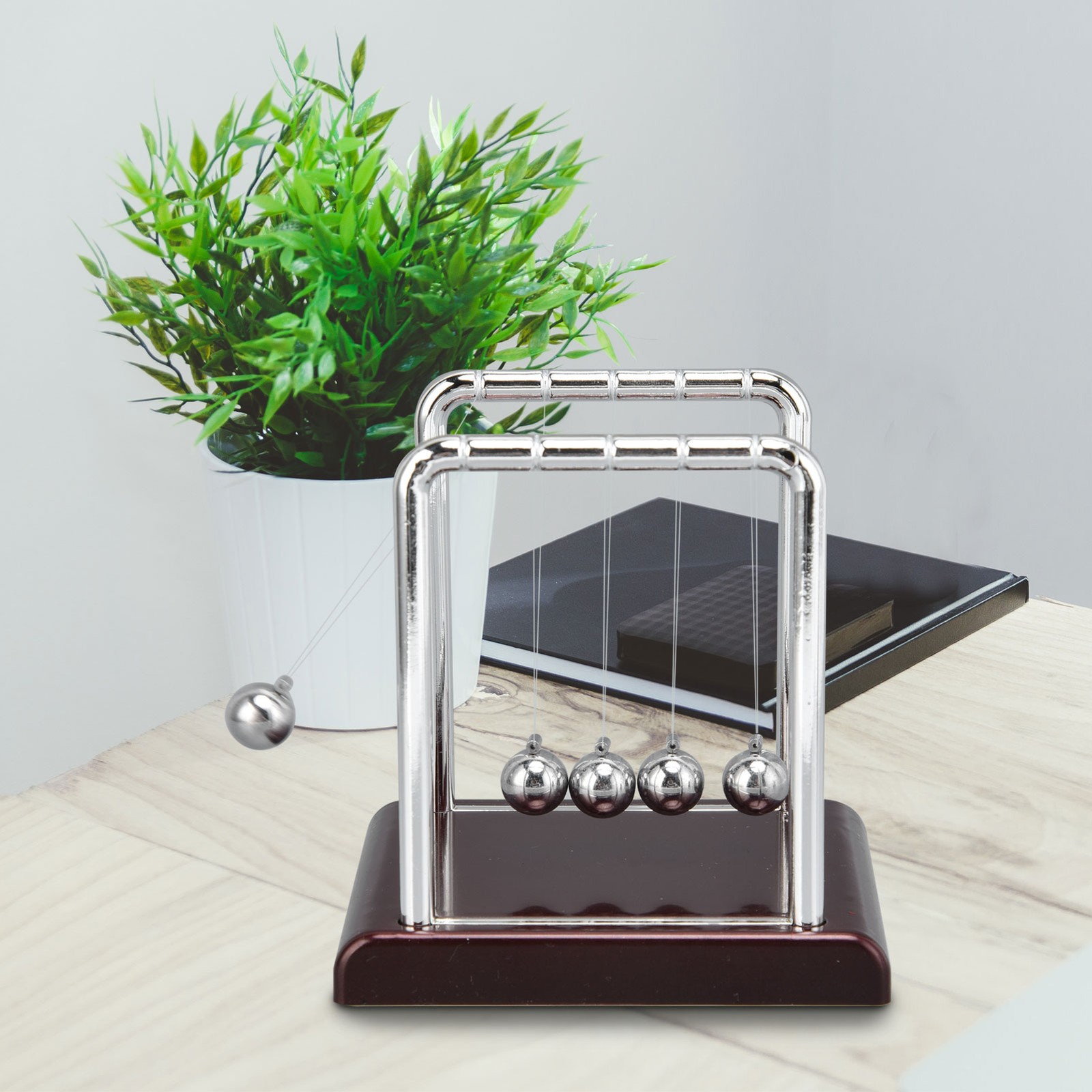Balance Ball Physics Science Metal Office Games Desktop Decoration Toy