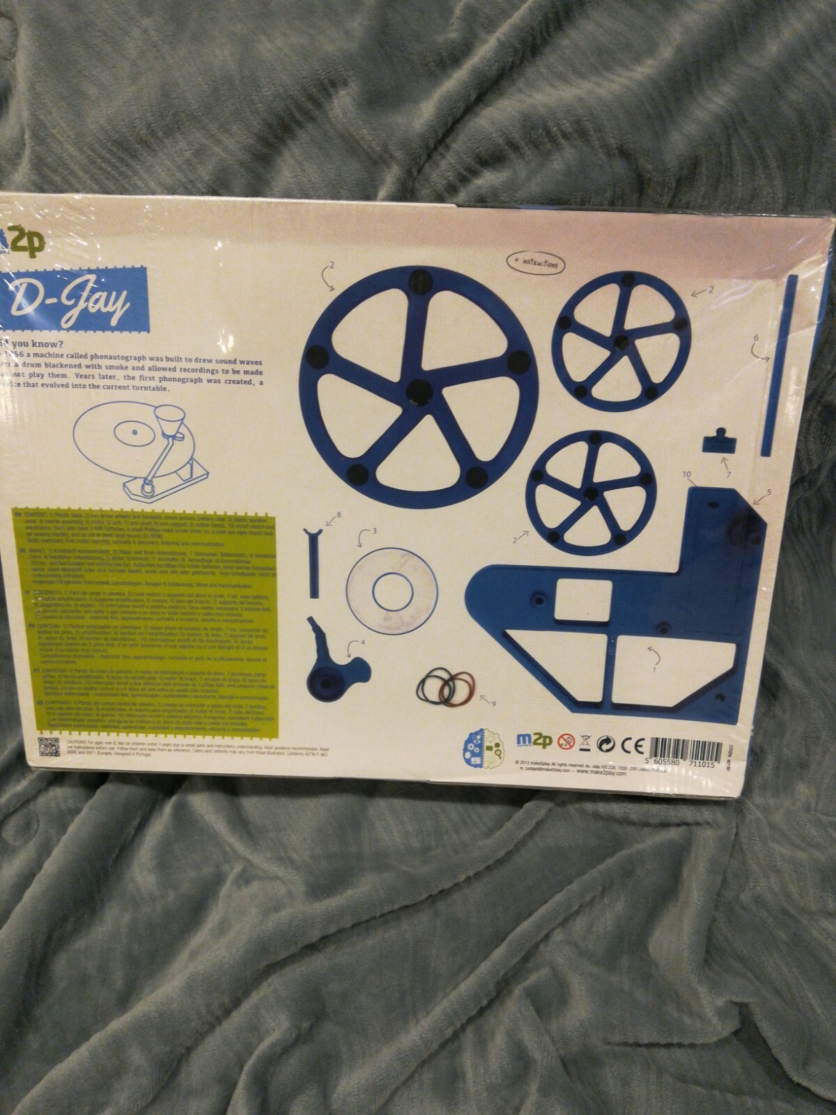 NEW, Sealed, MAKE 2 PLAY M2P D-JAY Record Player Learning Kit 8+ 131270 M2P1101