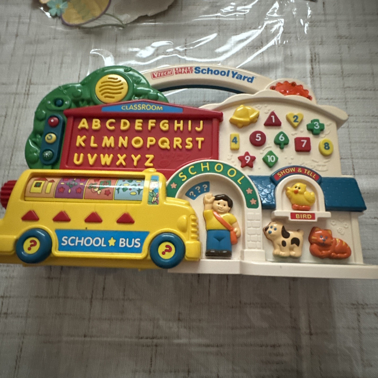 VTech Little Smart School Yard Learning Toy School Bus (didn’t test if it works)