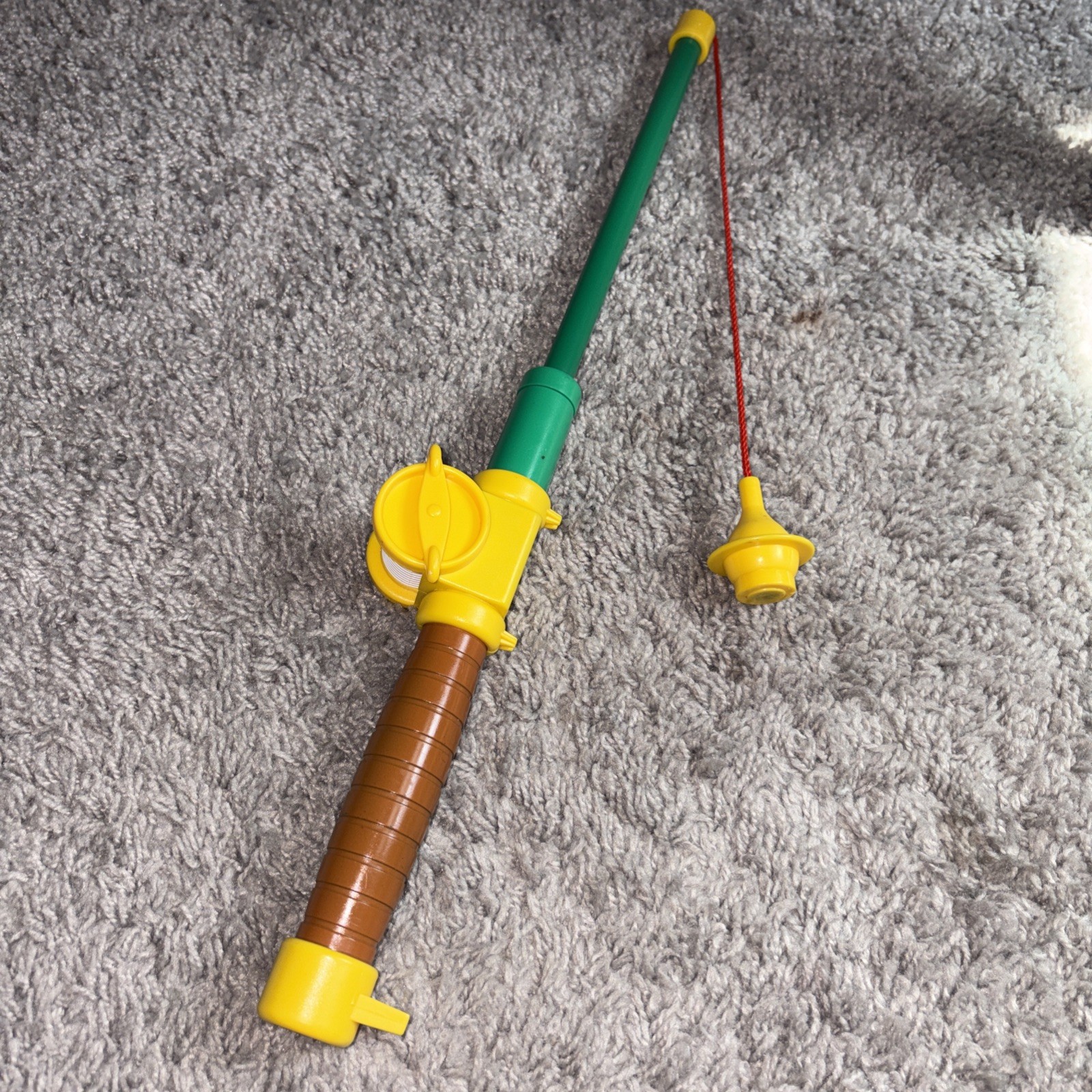 Lakeshore Learning Magnetic Fishing Pole Kids Toy Game Fine Motor Skill Activity