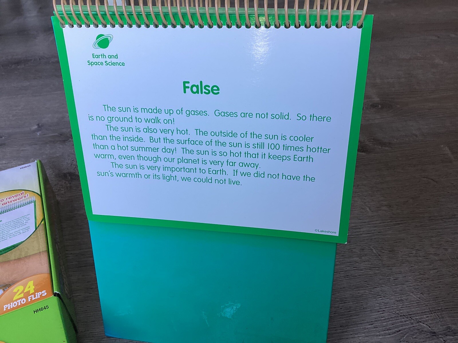 Lakeshore True or False Science Center grades 2-3 Ages 7+ HH645 Game Classroom