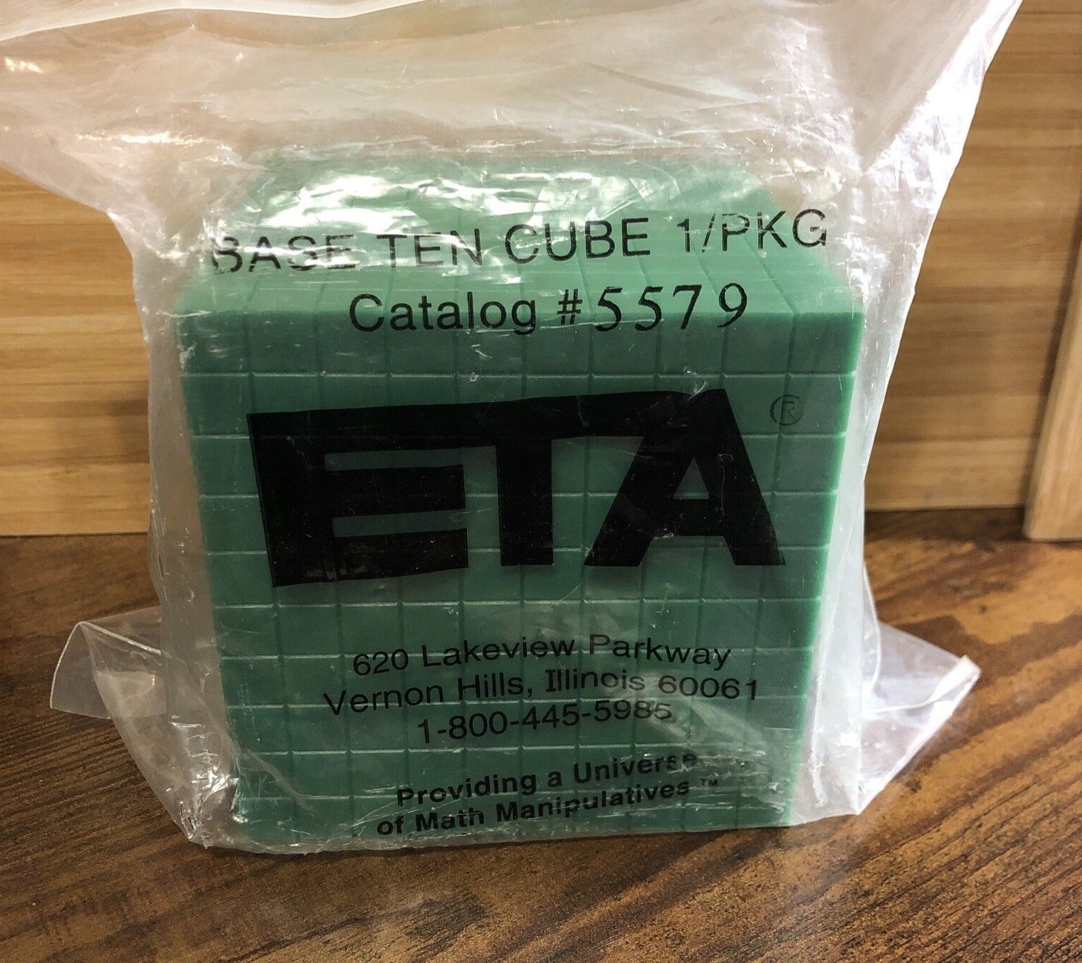 ETA 10 x 10 x 10 Math Manipulative Cube 5579 Grades K-8 Green Hard Plastic Used