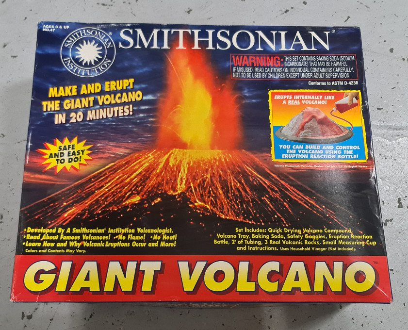 Smithsonian Institution – Giant Volcano