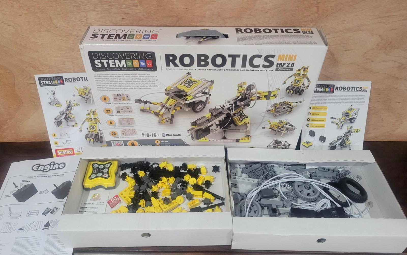 Engino STEM Build and Program Your Own Robot with Bluetooth, Mini ERP