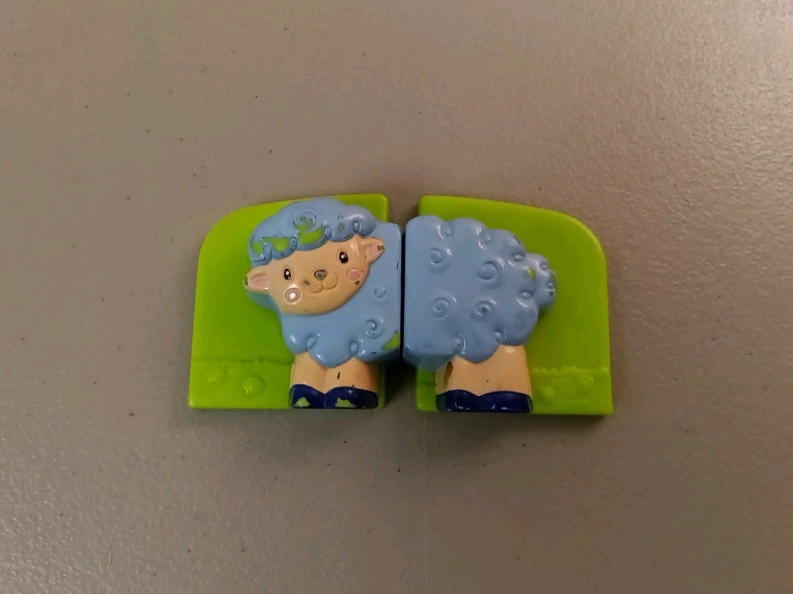 LeapFrog Fridge Farm Magnetic Animal Set REPLACEMENT (SHEEP)